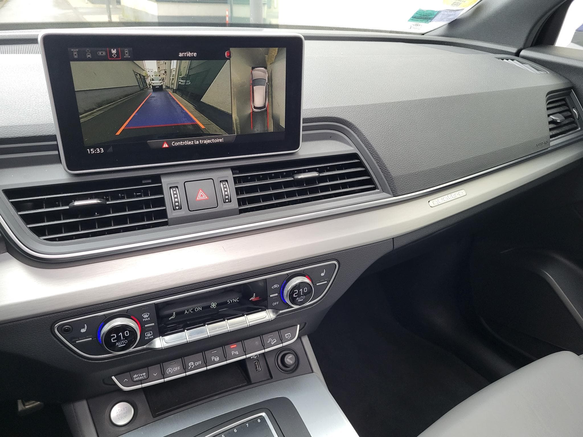 Audi Q5 TDI 190cv Quattro S-tronic S LINE Toit ouvrant Caméra 360 (2018) - Photo 9
