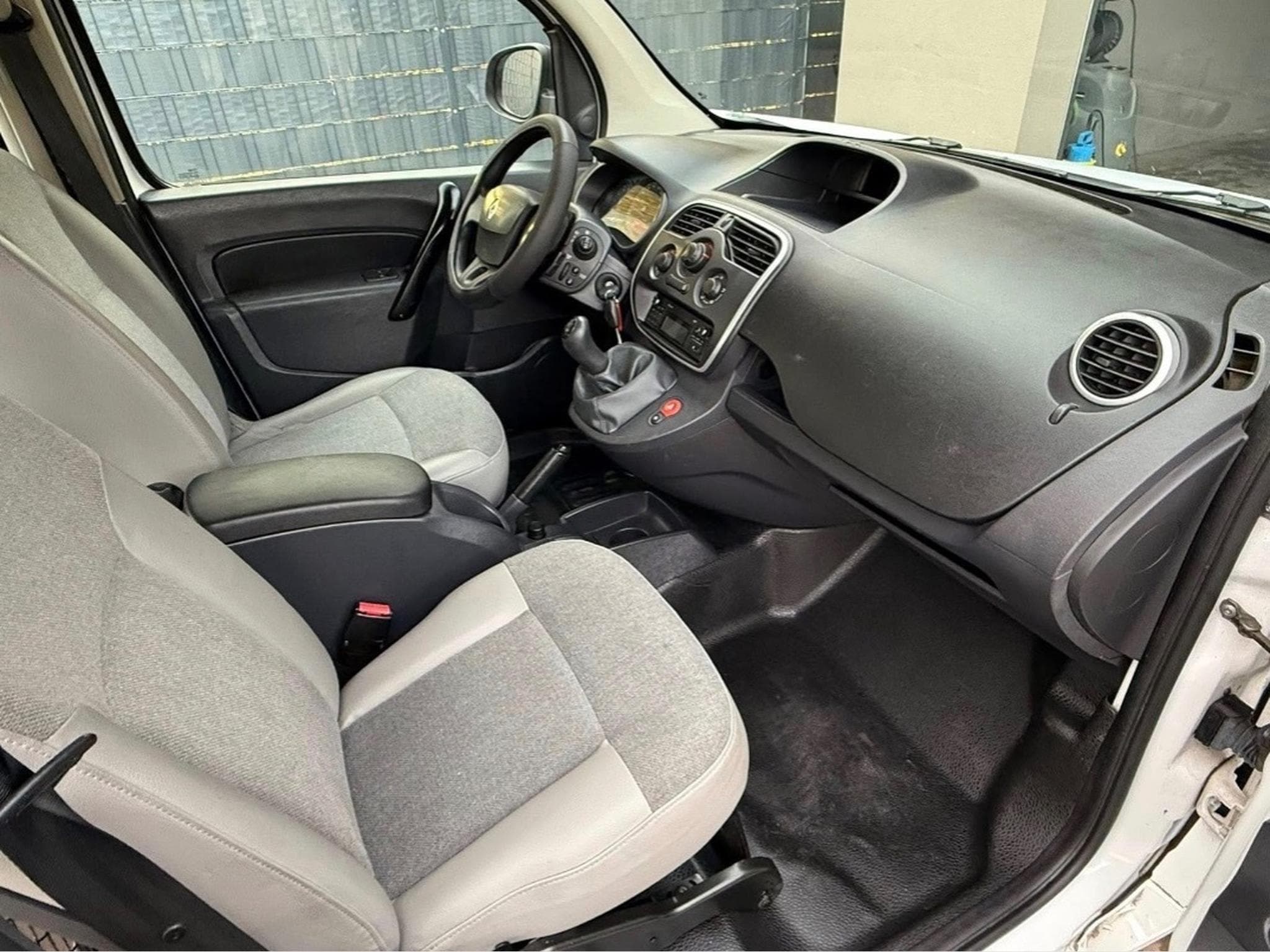 Renault Kangoo maxi (2017) - Photo 10