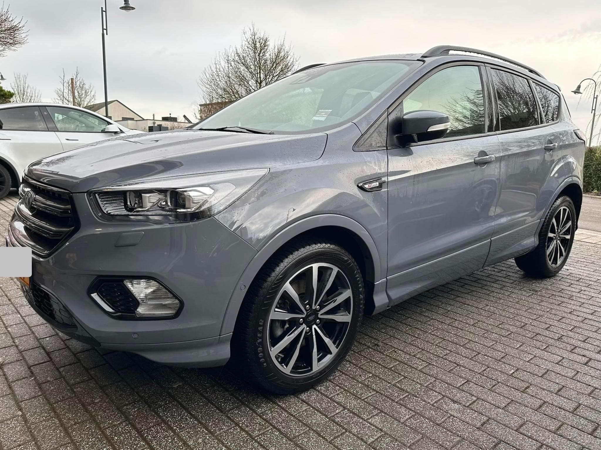 Ford Kuga ST-Line / AWD (2019) - Photo 1