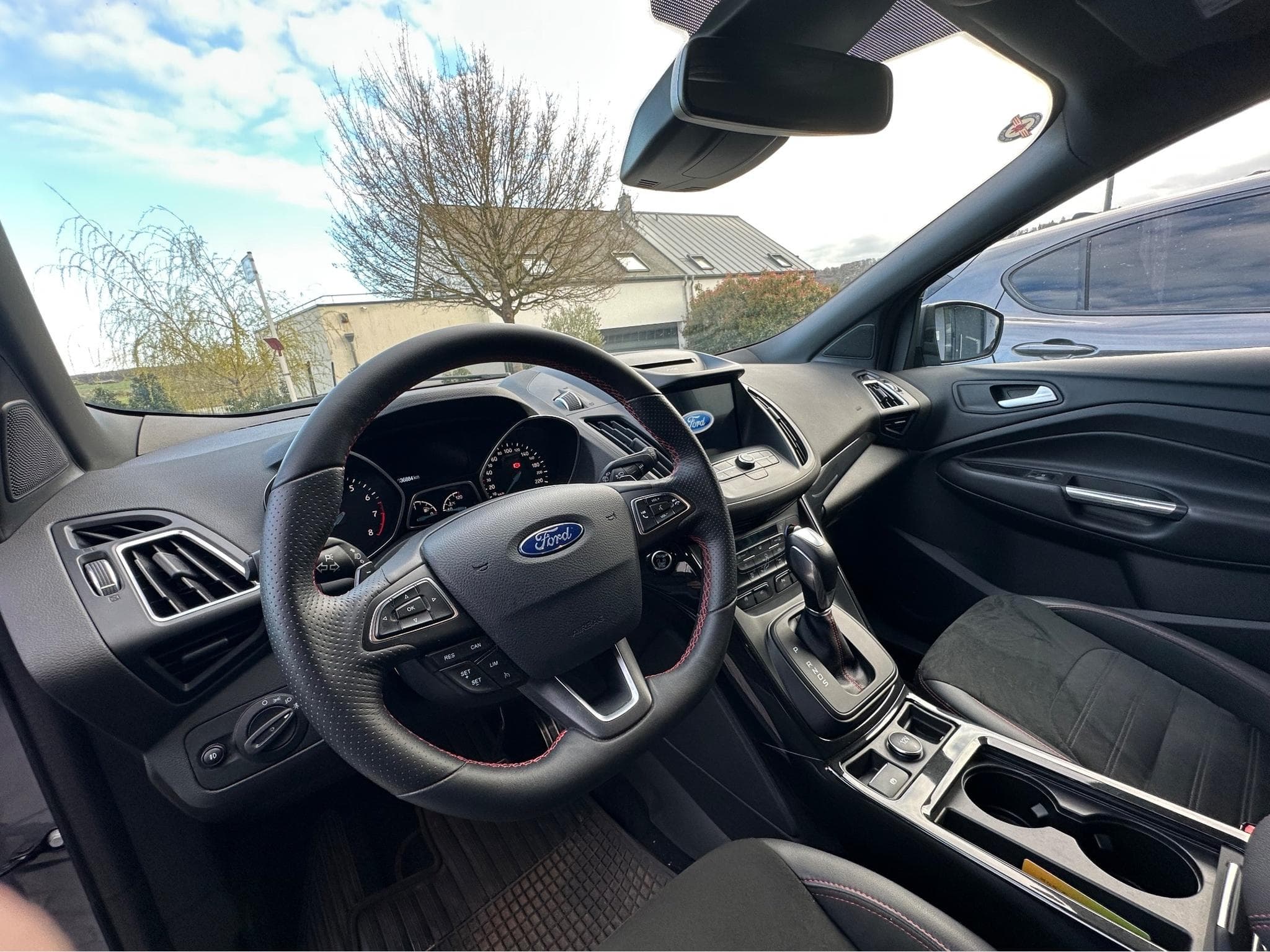 Ford Kuga ST-Line / AWD (2019) - Photo 6