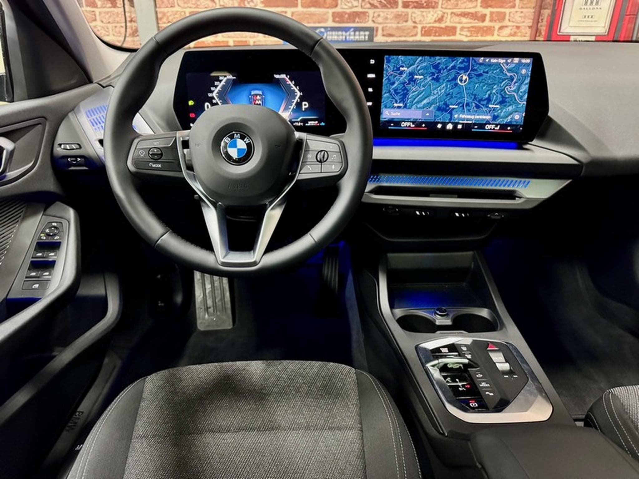 BMW 120 120iA 170cv Auto M-SPORT DESIGN (New Modèle) (2025) - Photo 4
