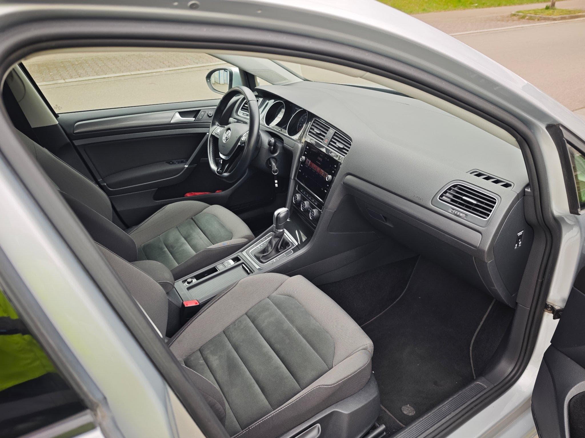 VW Golf VW Golf 7 1.6 TDI Facelift / 7.5 (2018) - Photo 9