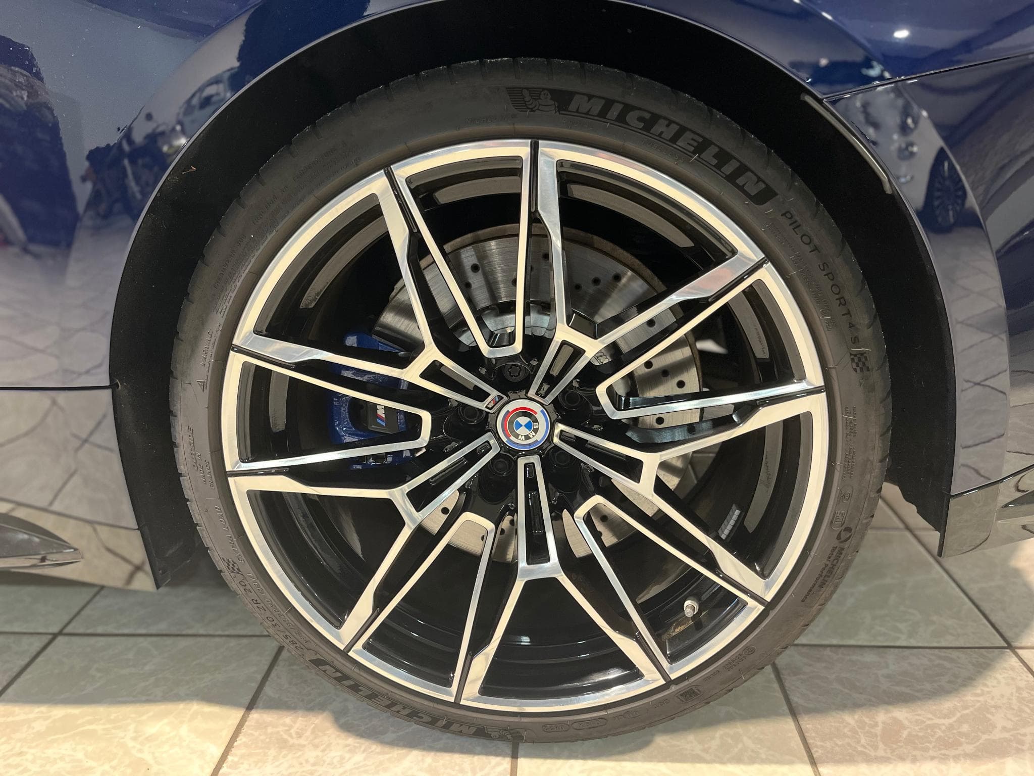 BMW M4 Cabrio Competition M xDrive (2022) - Photo 19