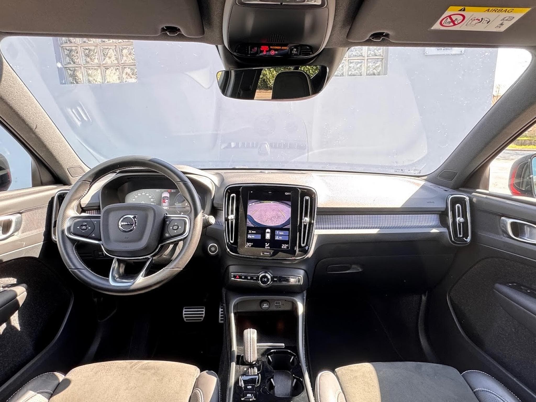 Volvo XC40 T5 PHEV 262 CV R-DESIGN DCT RECHARGEABLE  1ERE MAIN CARNET (2020) - Photo 15
