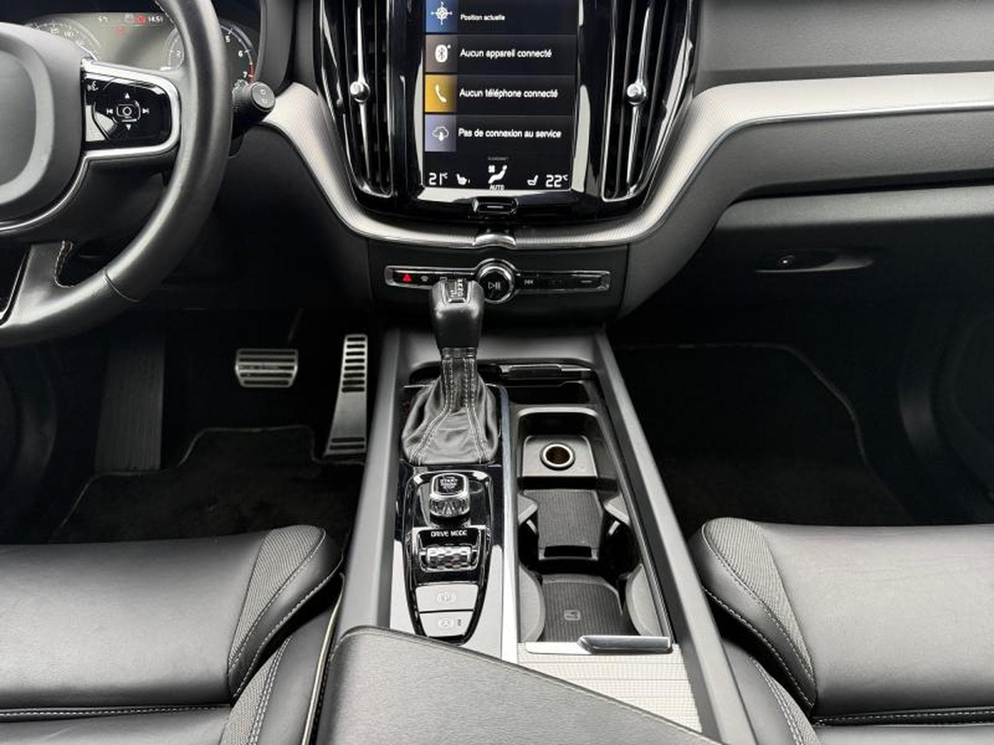 Volvo XC60 T4 R Design / Essence (2020) - Photo 32