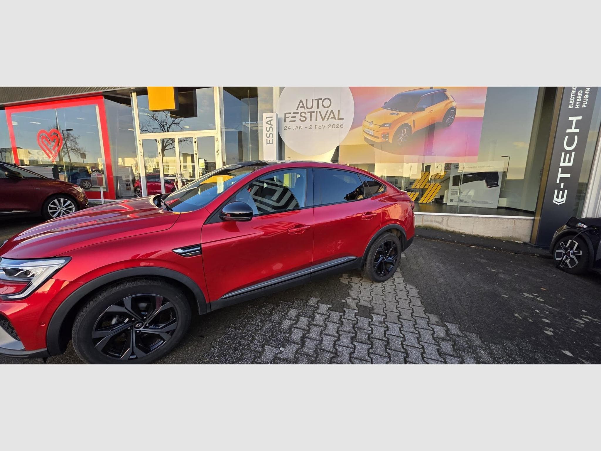 Renault Arkana TCE 140 EDC R.S. line (2023) - Photo 1
