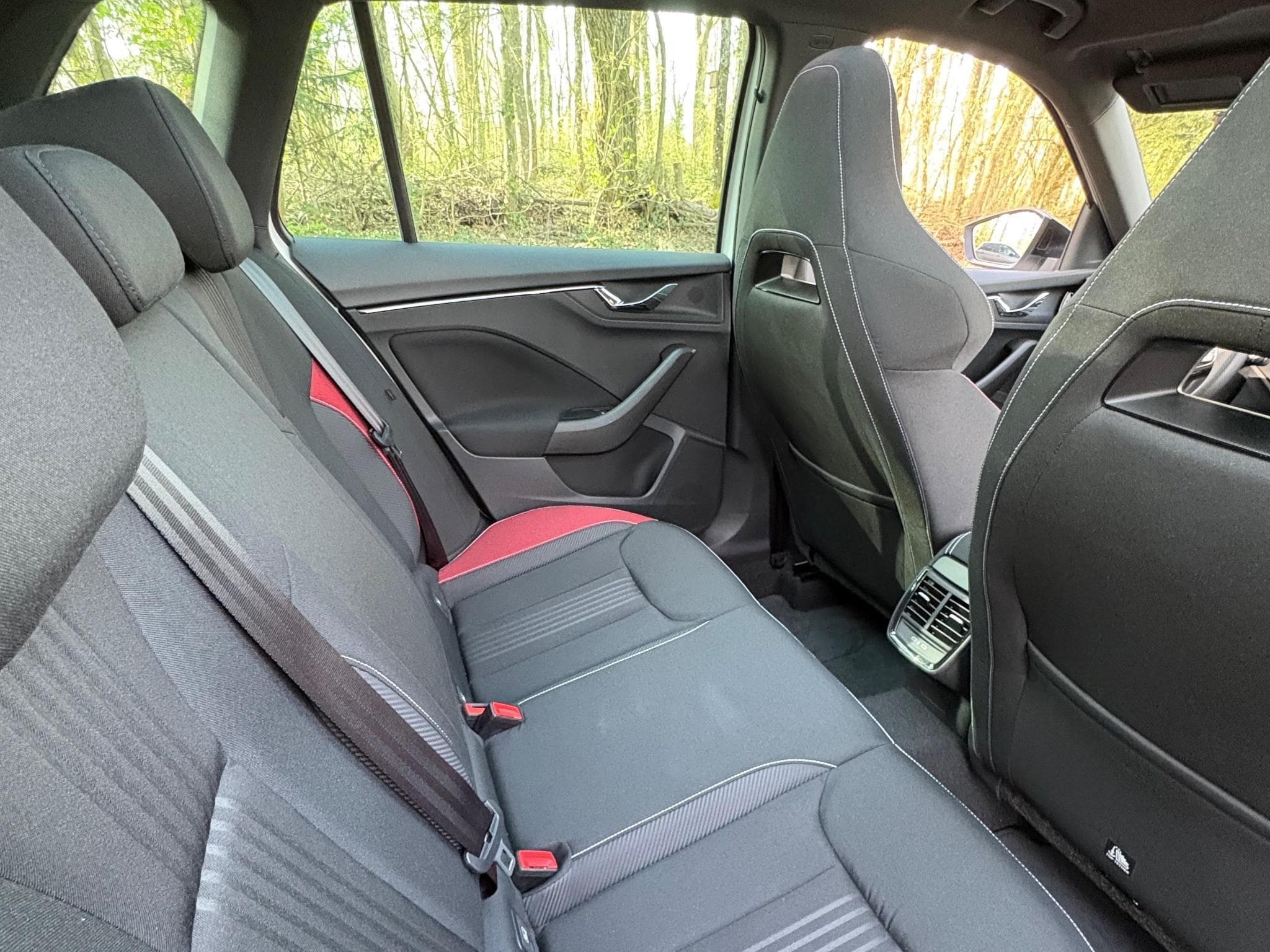 Skoda Kamiq -55% 1,5 TSI, 150PS,, DSG, Monte Carlo, (2021) - Photo 7