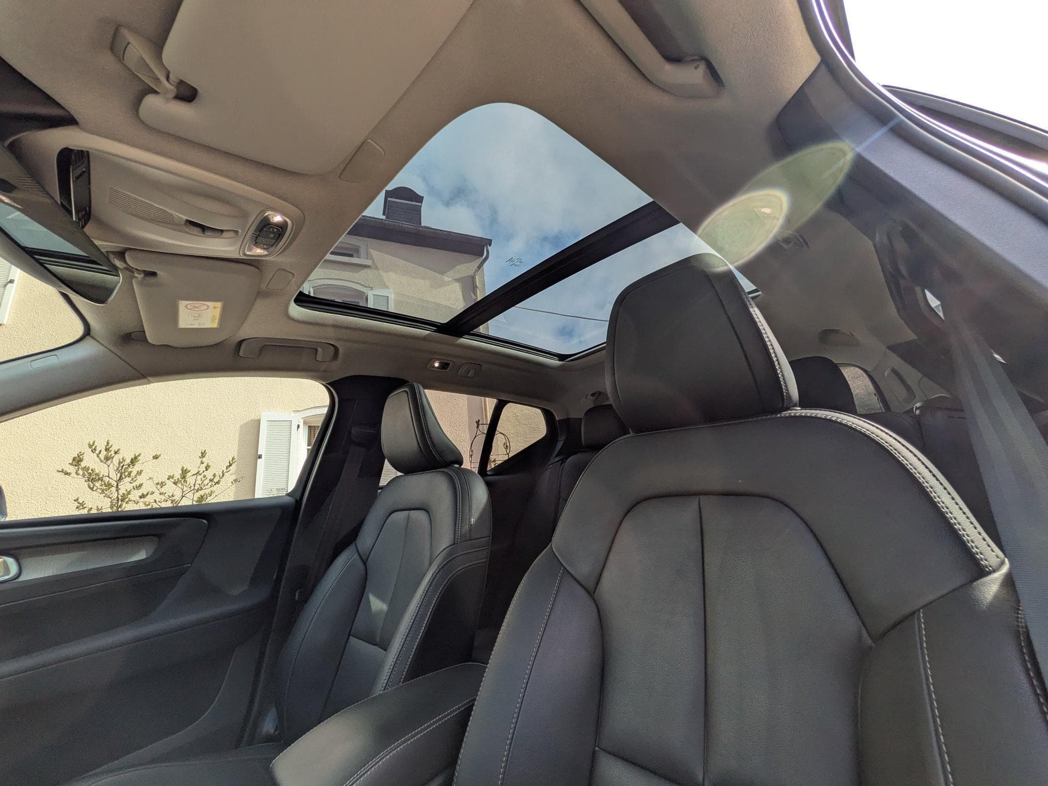 Volvo XC40 Inscription B4 Mild Hybrid (2020) - Photo 8