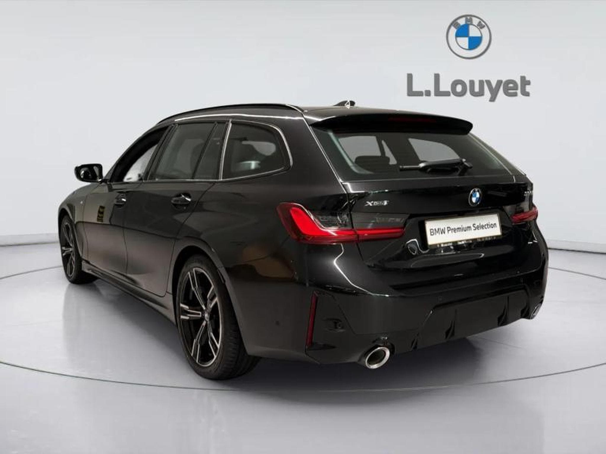 BMW 330 xDriveTouring (2025) - Photo 5