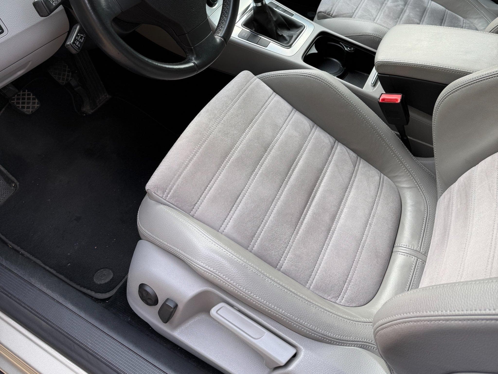 VW Passat B6 (2007) - Photo 7