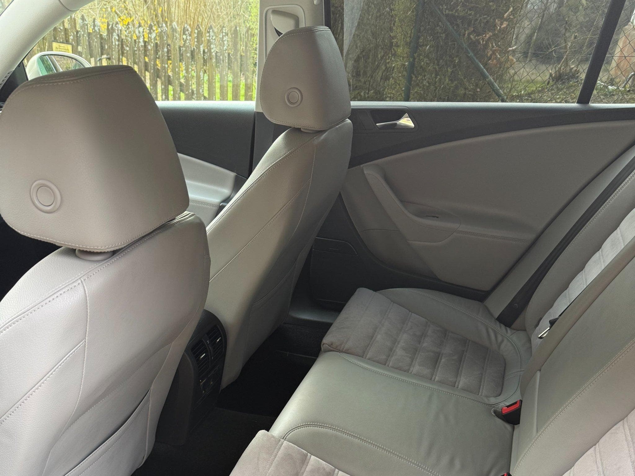 VW Passat B6 (2007) - Photo 8