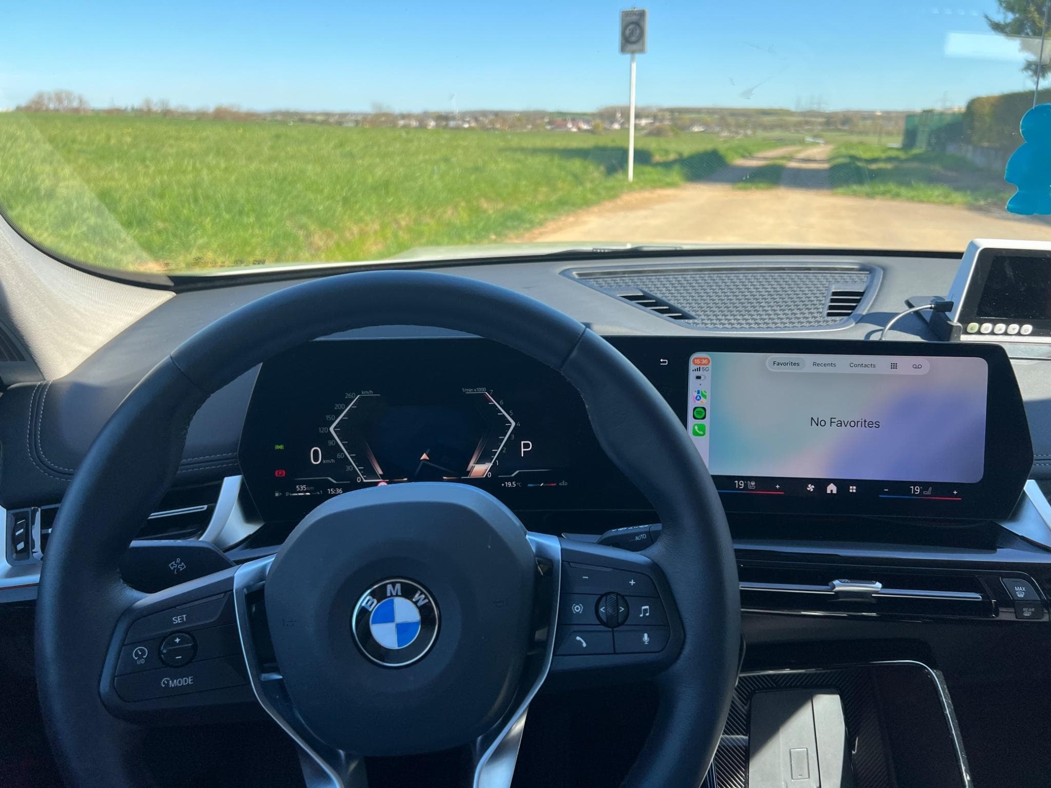 BMW X1 sDrive18i (2025) - Photo 11