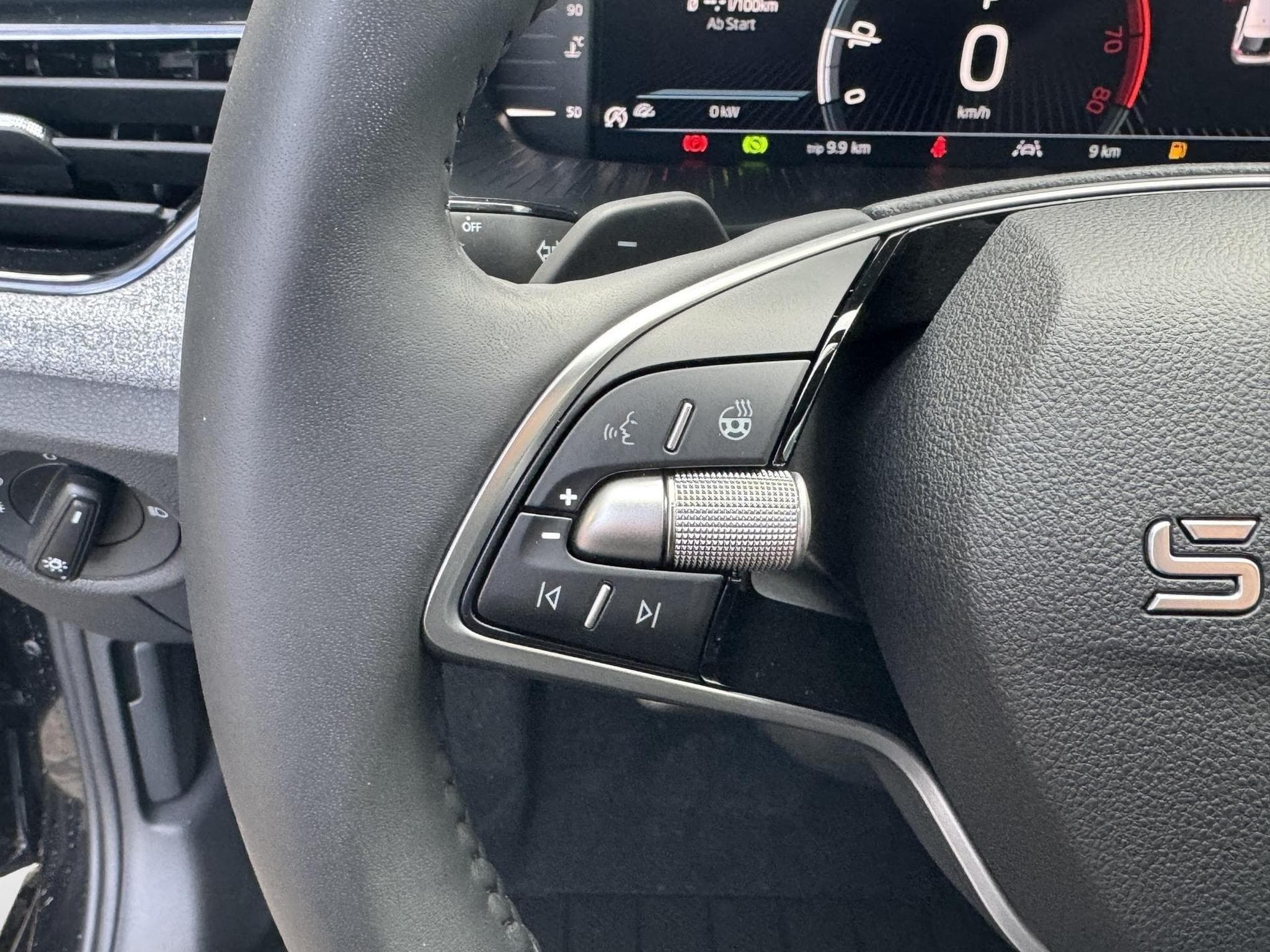 Skoda Scala 1,0 TSI DSG (2026) - Photo 13