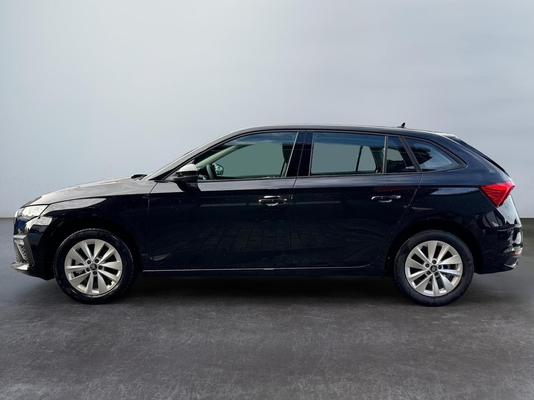 Skoda Scala 1,0 TSI DSG (2026) - Photo 5