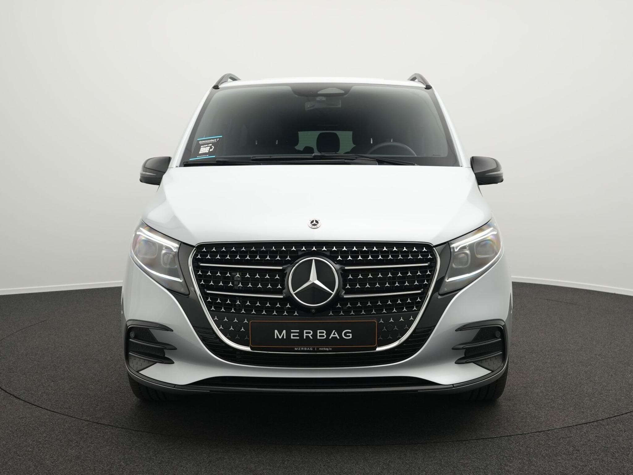 Mercedes V d RWD Avantgarde lang (2024) - Photo 2