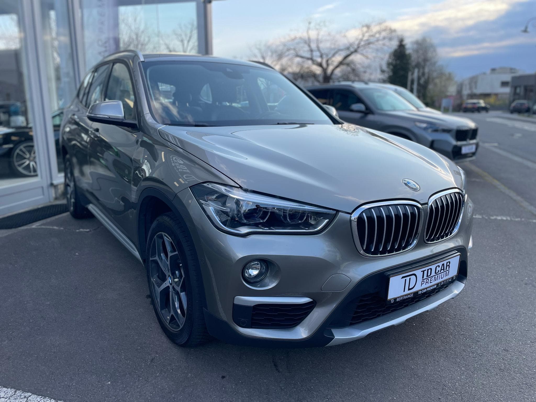 BMW X1 20i xDrive XLine Auto (2016) - Photo 3