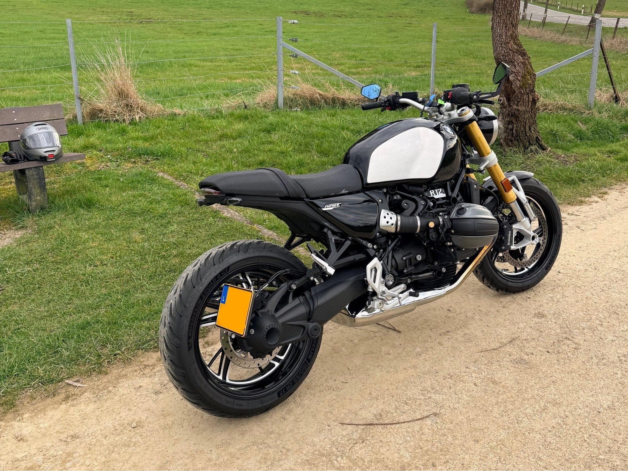 BMW R12 nineT R12 nine t (2024) - Photo 5