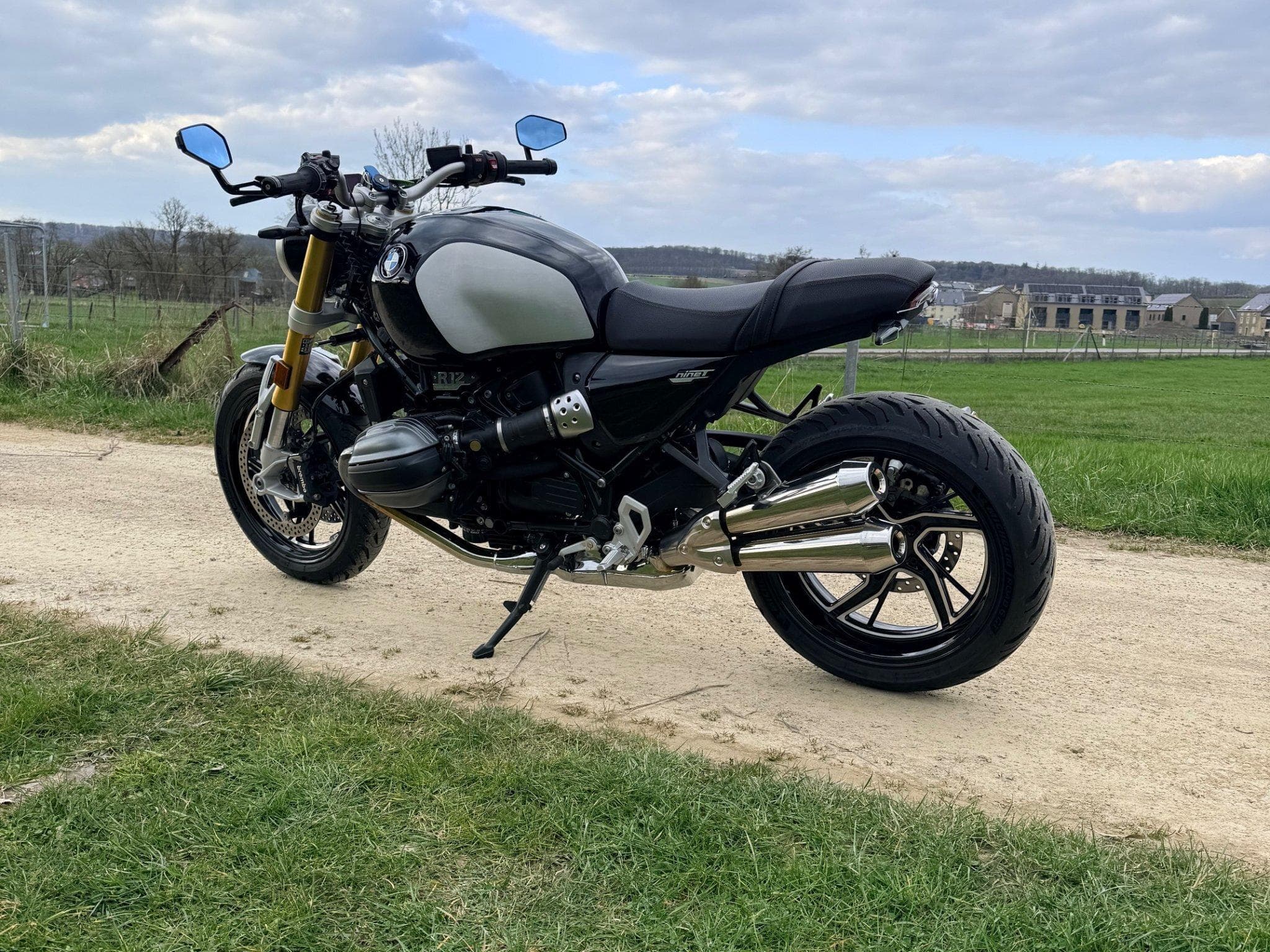 BMW R12 nineT R12 nine t (2024) - Photo 7