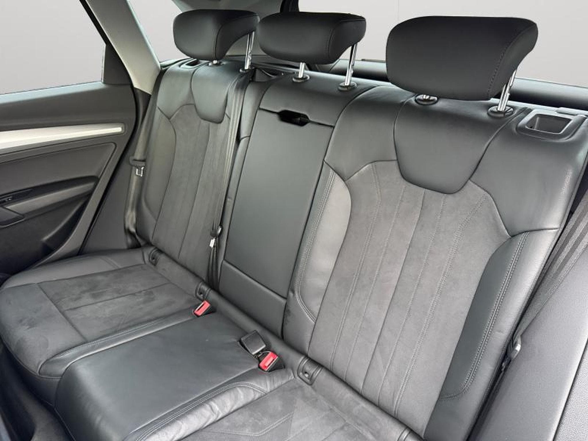 Audi Q5 35 TDI / Diesel (2023) - Photo 11