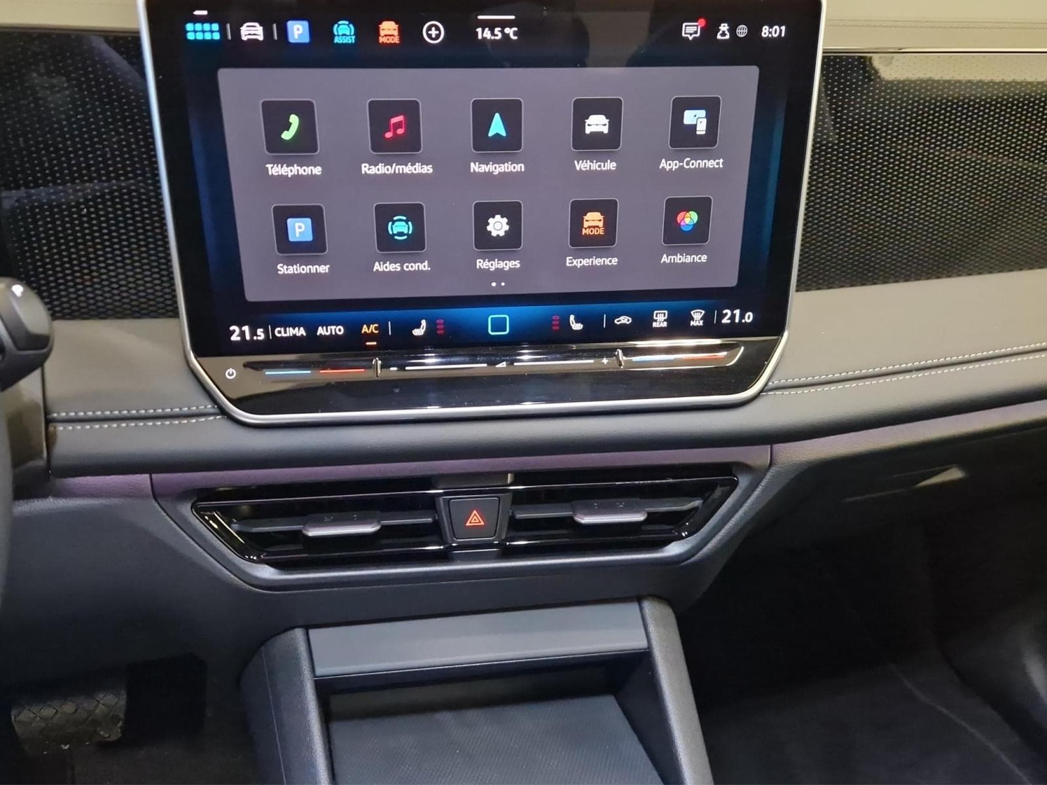 VW Tiguan LIFE (2026) - Photo 13