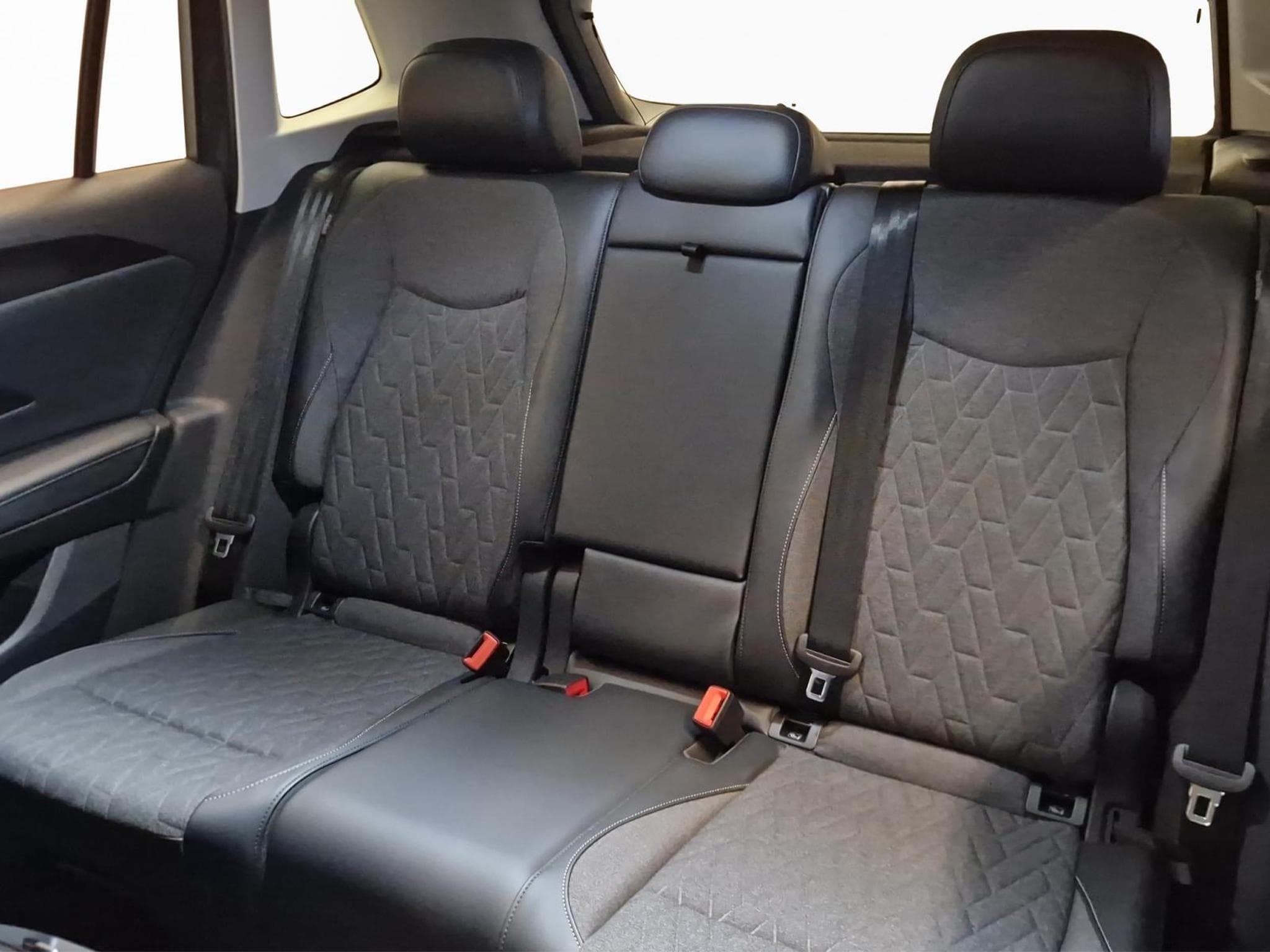 VW Tiguan LIFE (2026) - Photo 15