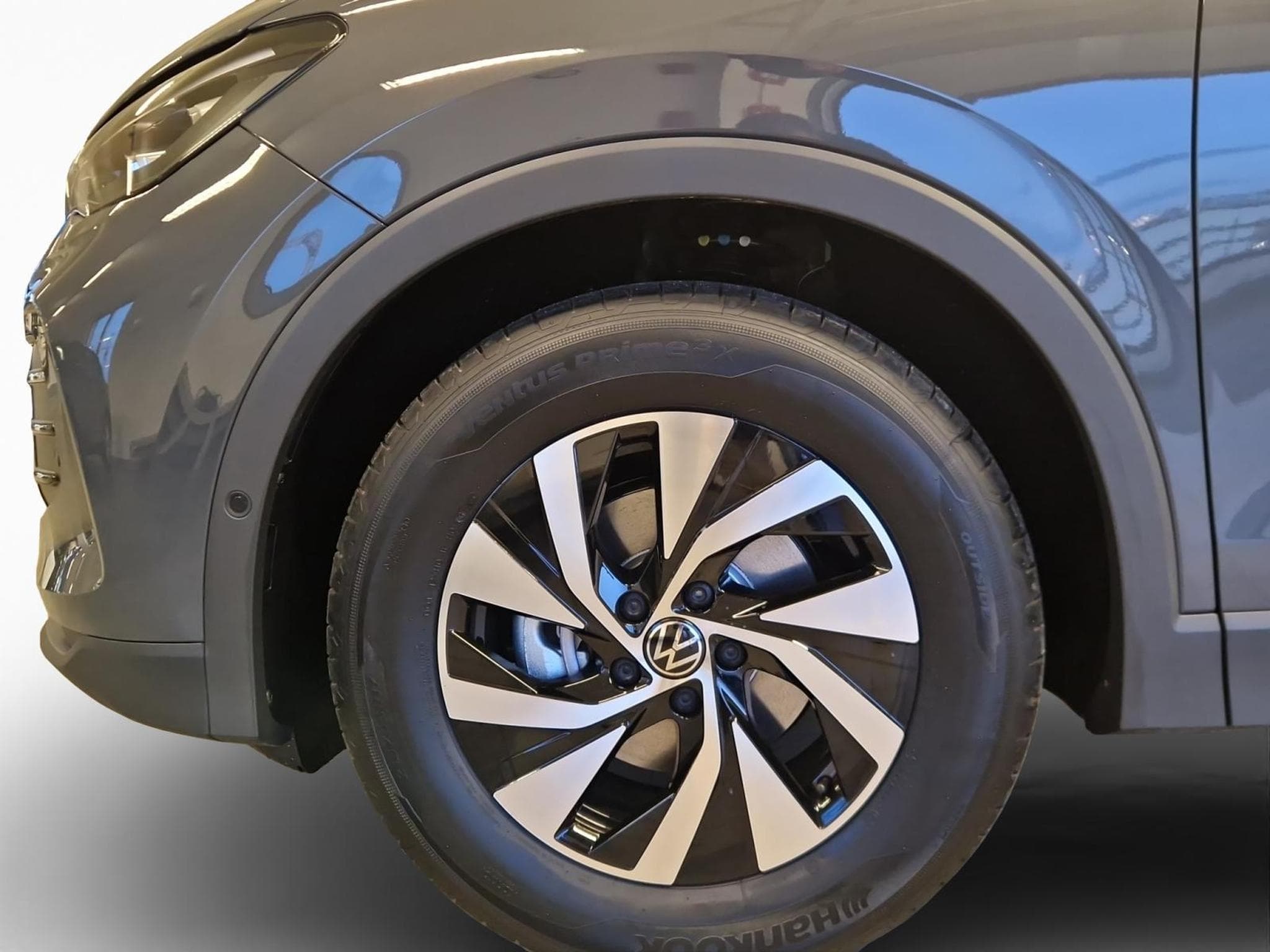 VW Tiguan LIFE (2026) - Photo 8