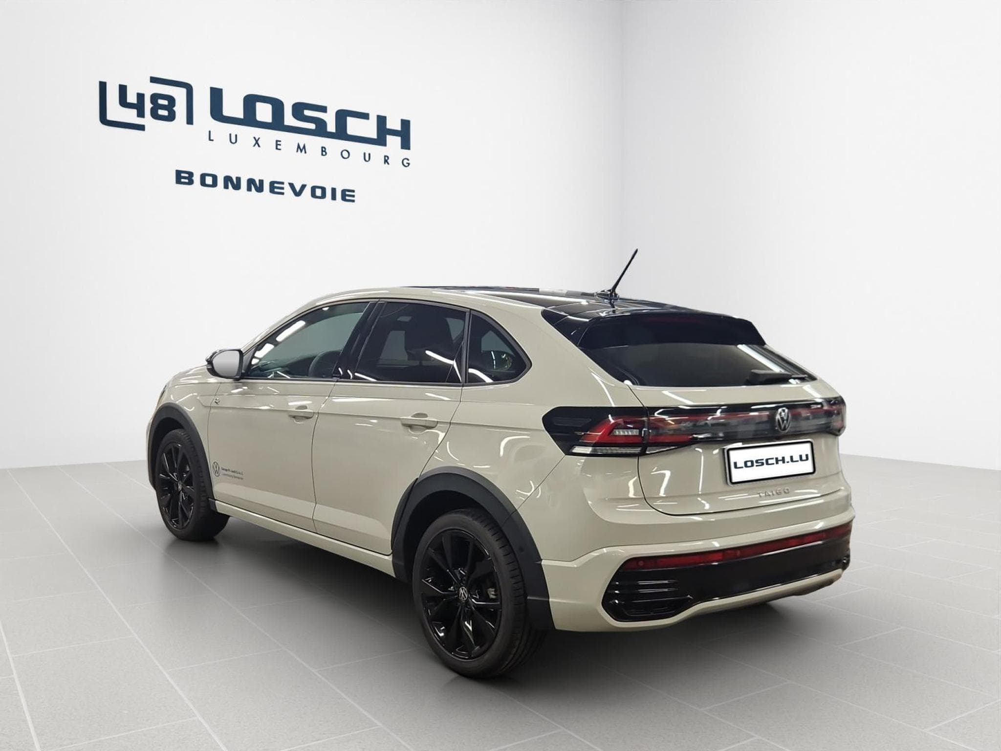 VW Taigo R-LINE (2024) - Photo 6