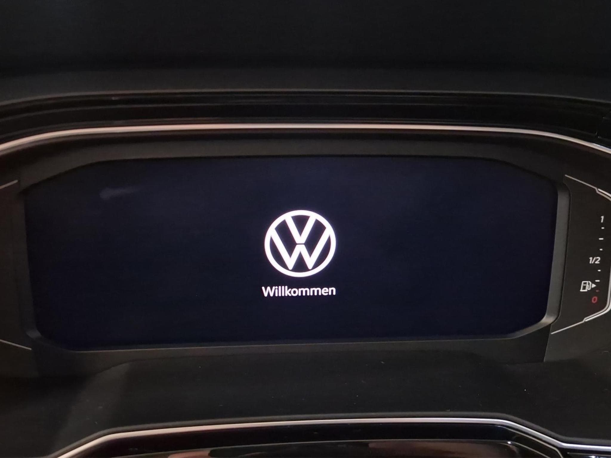 VW Polo R-LINE (2026) - Photo 11