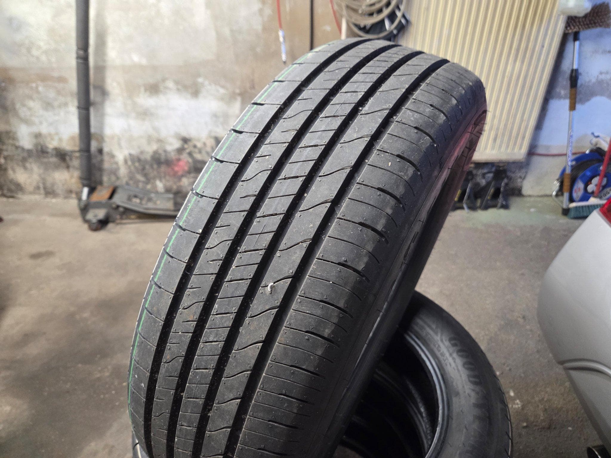 pneus – 17 - Photo 1