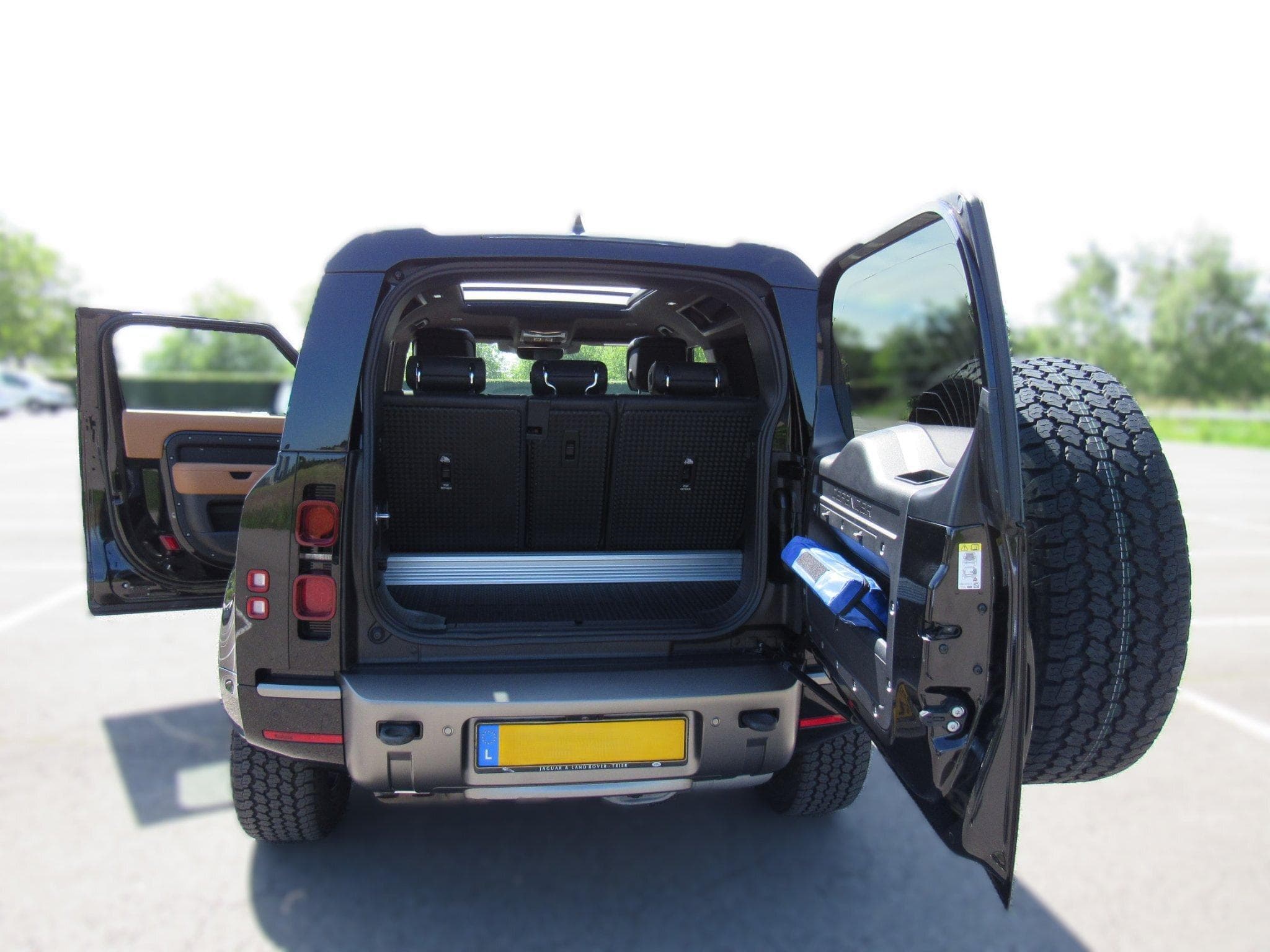 Land-Rover Defender Defender 90 3.0 D250 X-Dynamic HSE (2022) - Photo 15