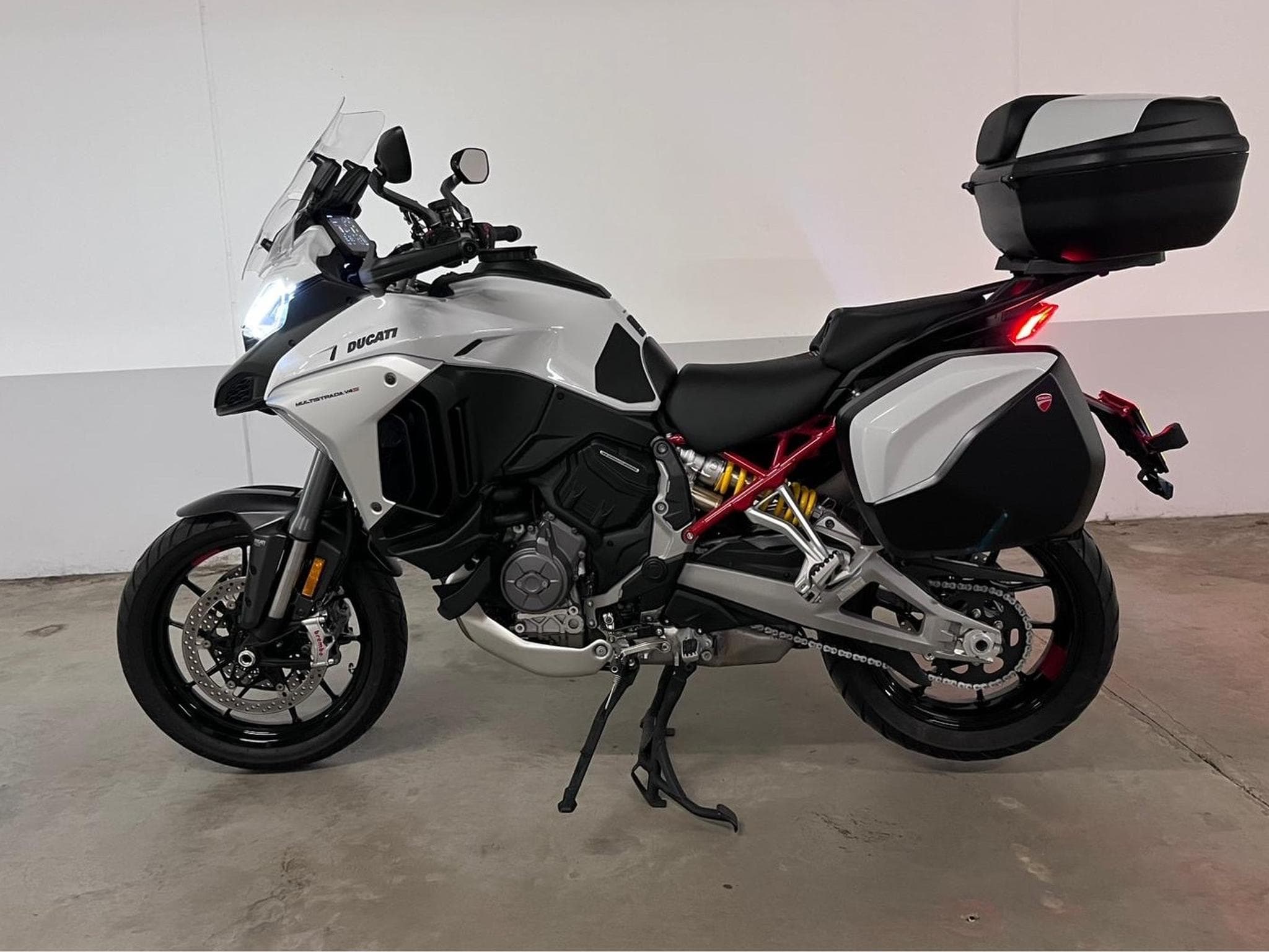 Ducati Multistrada 4VS FULL travel & radar (2023) - Photo 2