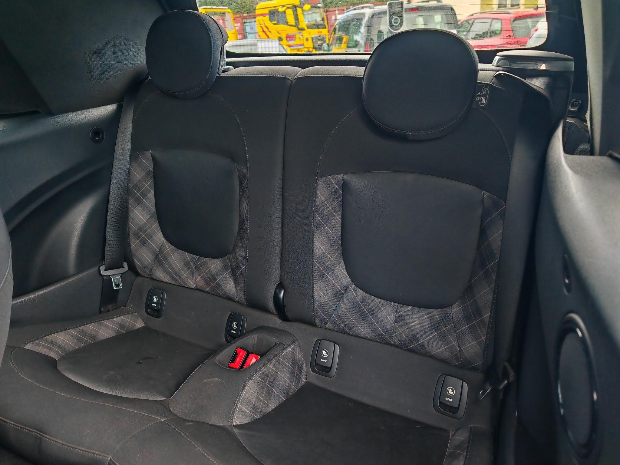 Mini Cooper 1.5 essence (2017) - Photo 9