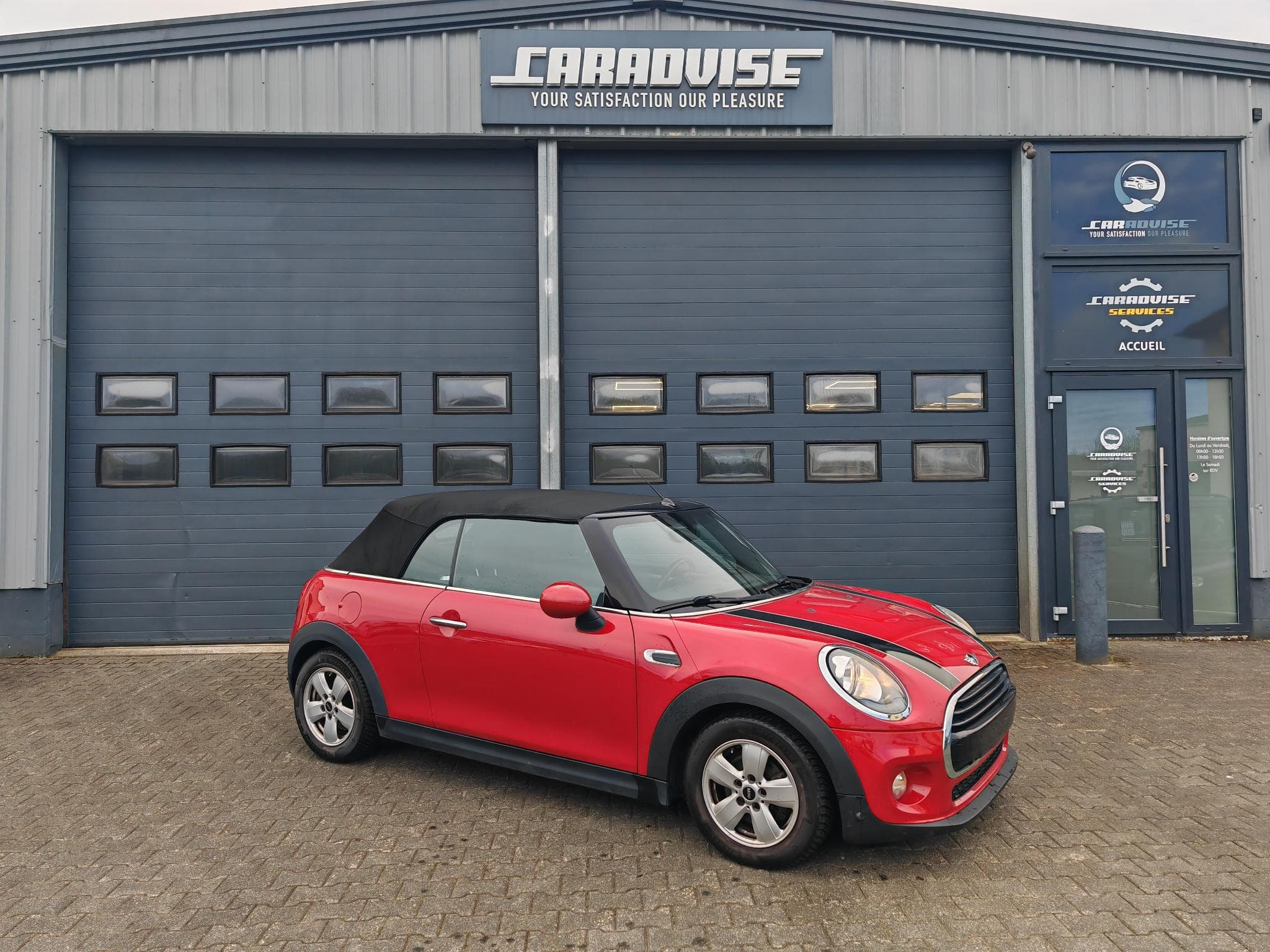 Mini Cooper 1.5 essence (2017) - Photo 3