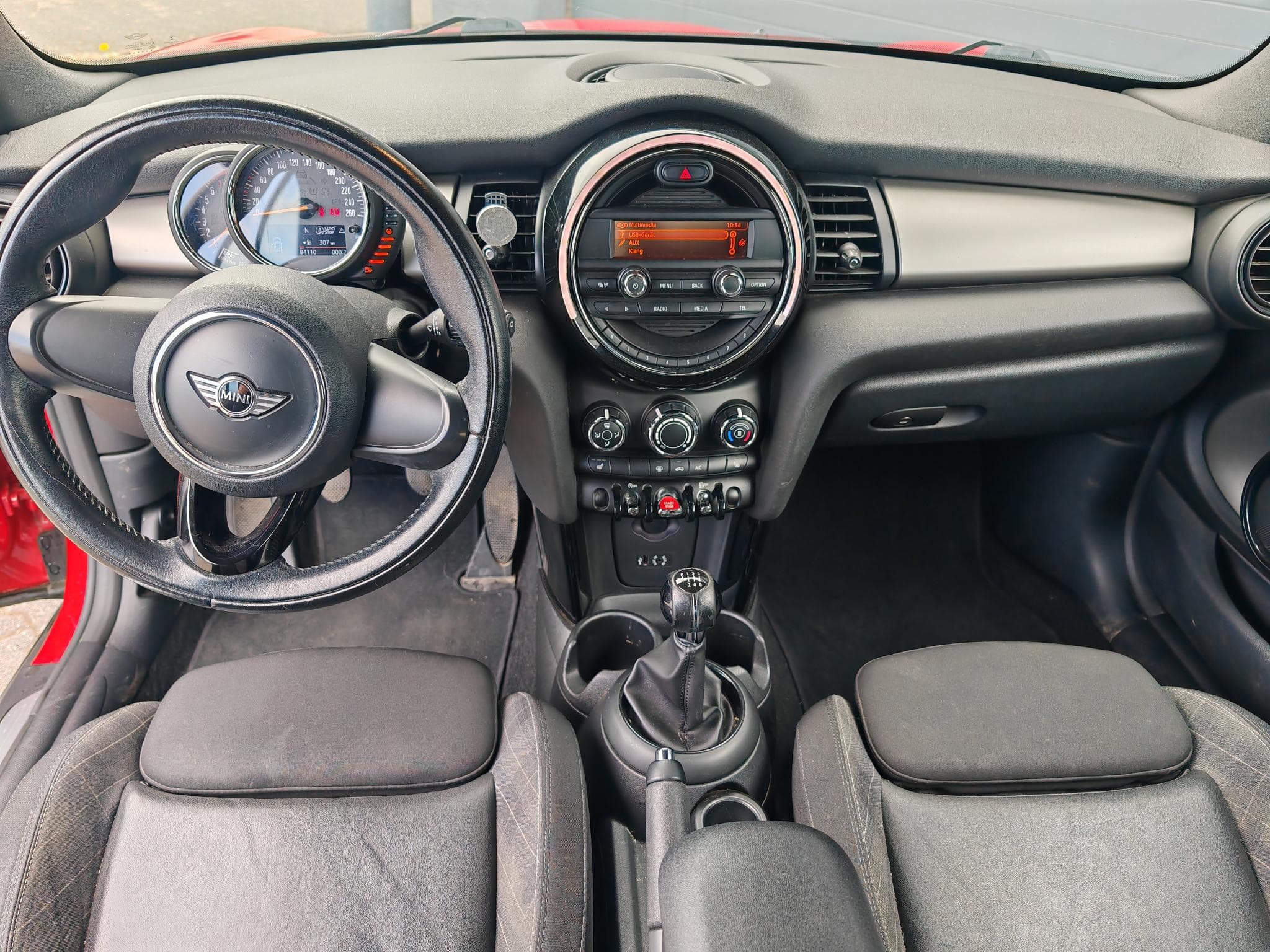 Mini Cooper 1.5 essence (2017) - Photo 10