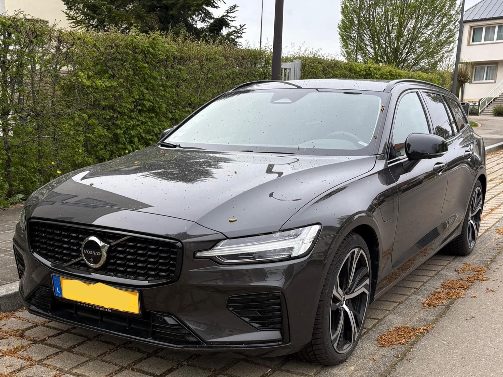 Volvo V60 T6 Plus Dark / Plug-in-Hybrid (2024) - Photo 1