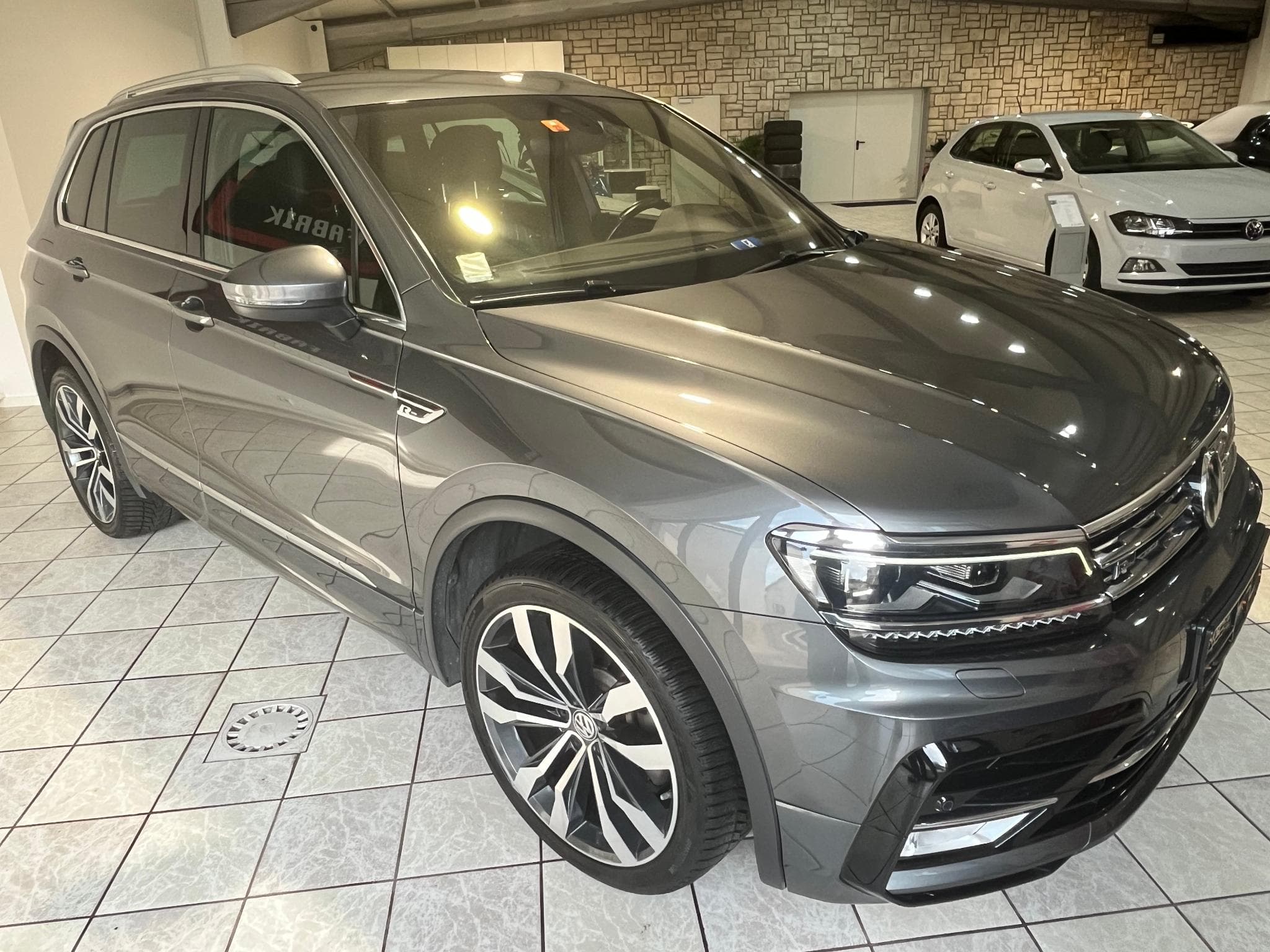 VW Tiguan 2.0 BI-TDI 240ch R-Line 4Motion DSG CARPLAY (2017) - Photo 7