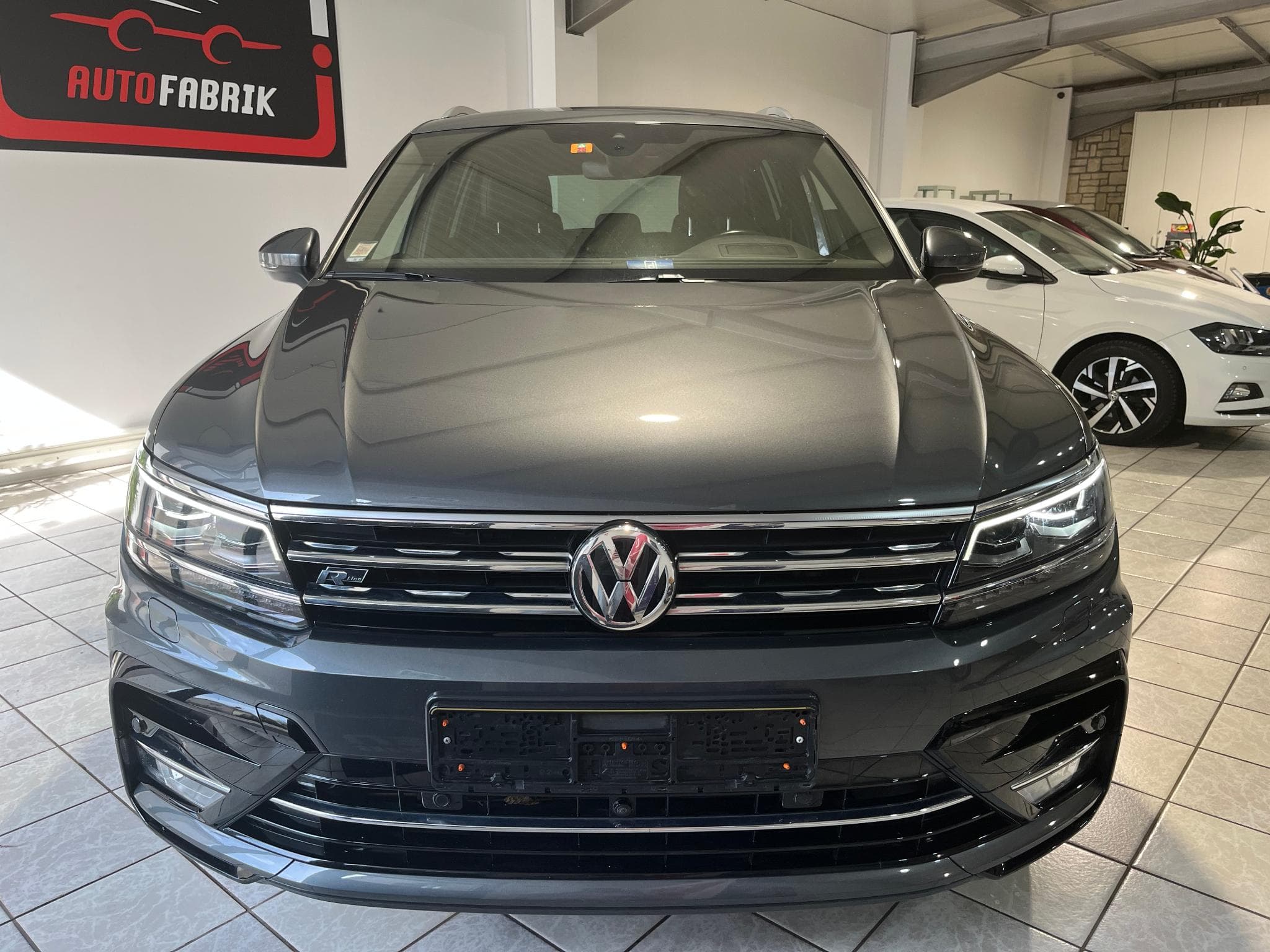VW Tiguan 2.0 BI-TDI 240ch R-Line 4Motion DSG CARPLAY (2017) - Photo 10
