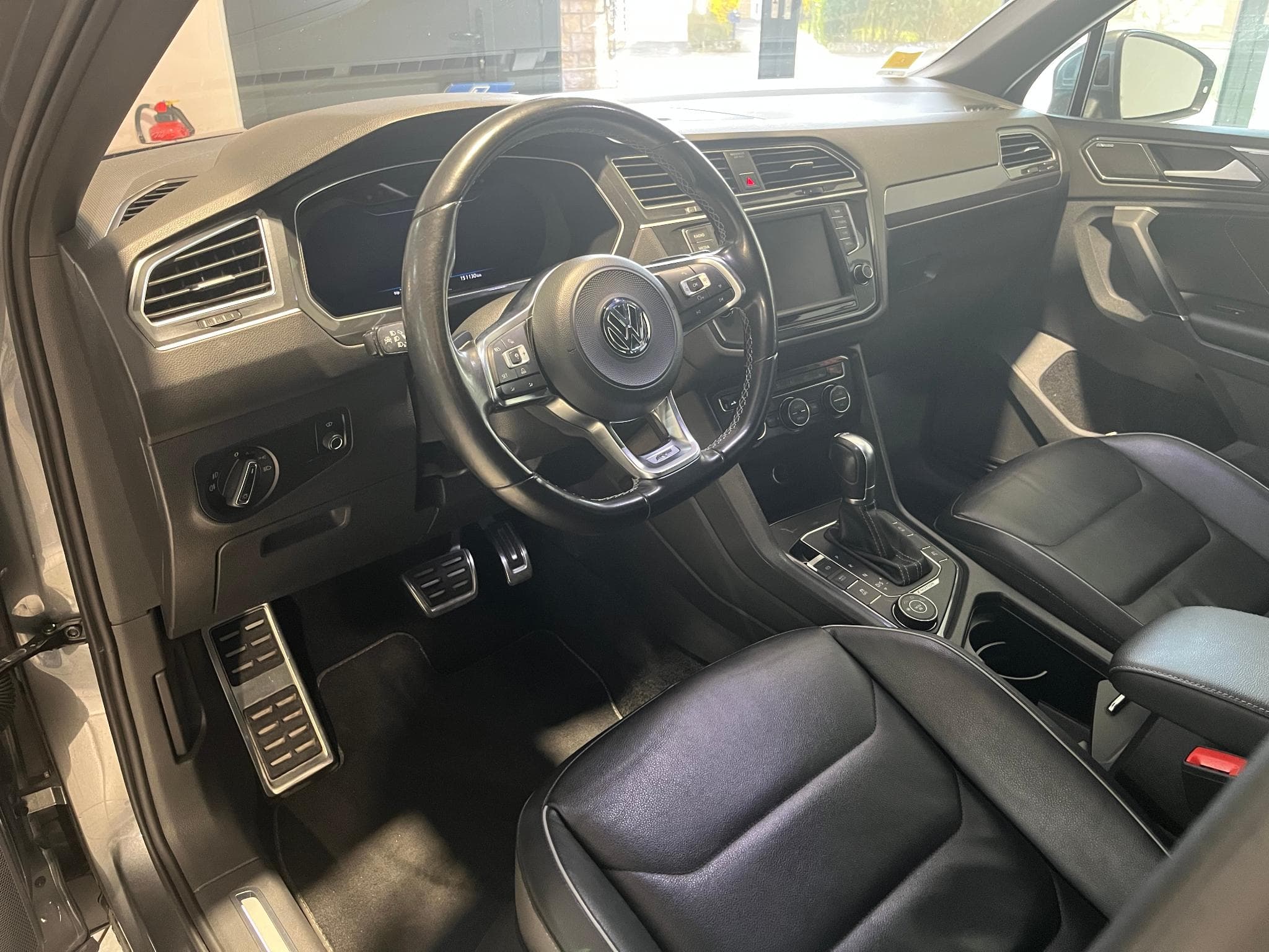 VW Tiguan 2.0 BI-TDI 240ch R-Line 4Motion DSG CARPLAY (2017) - Photo 16
