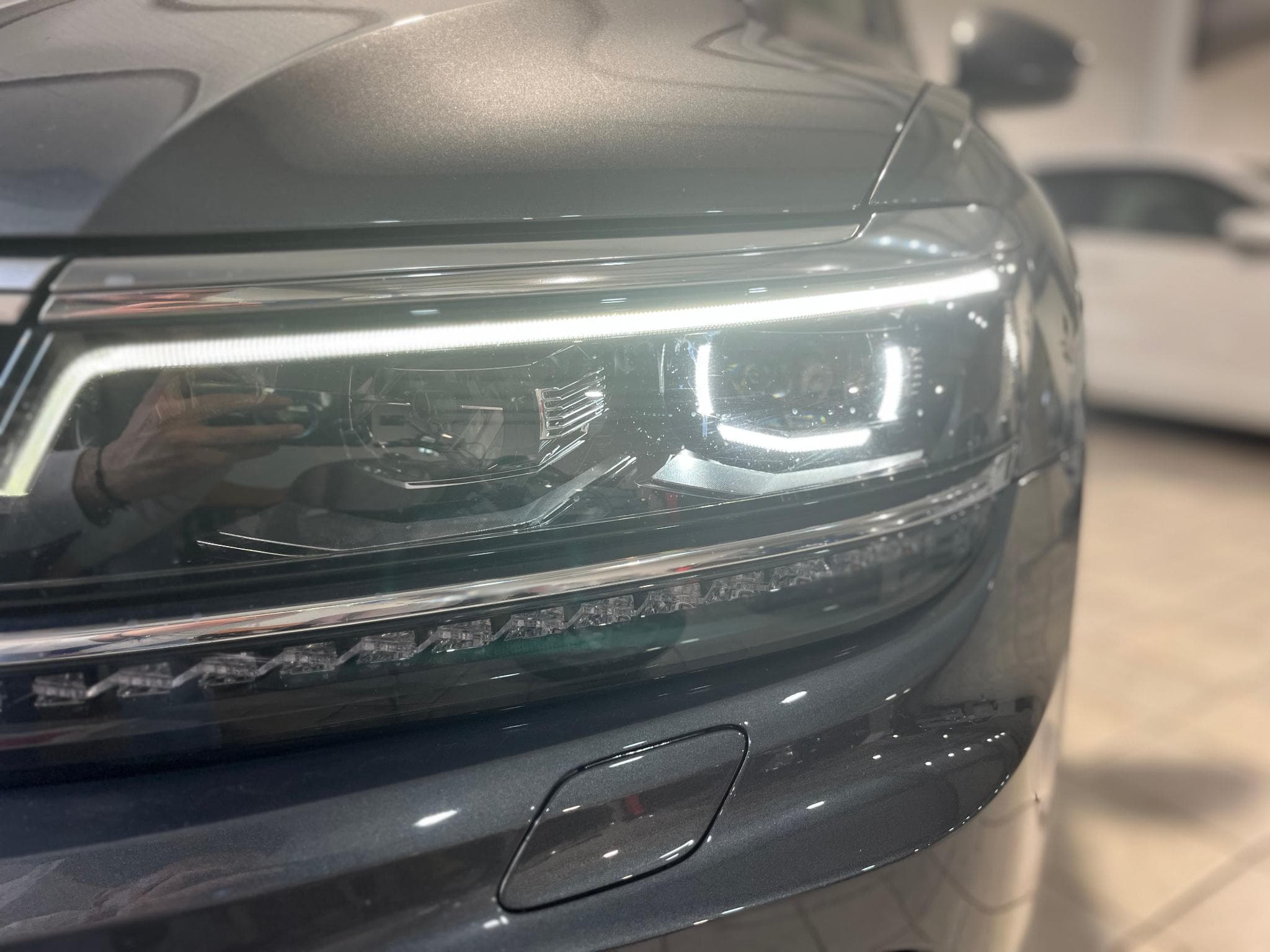 VW Tiguan 2.0 BI-TDI 240ch R-Line 4Motion DSG CARPLAY (2017) - Photo 23