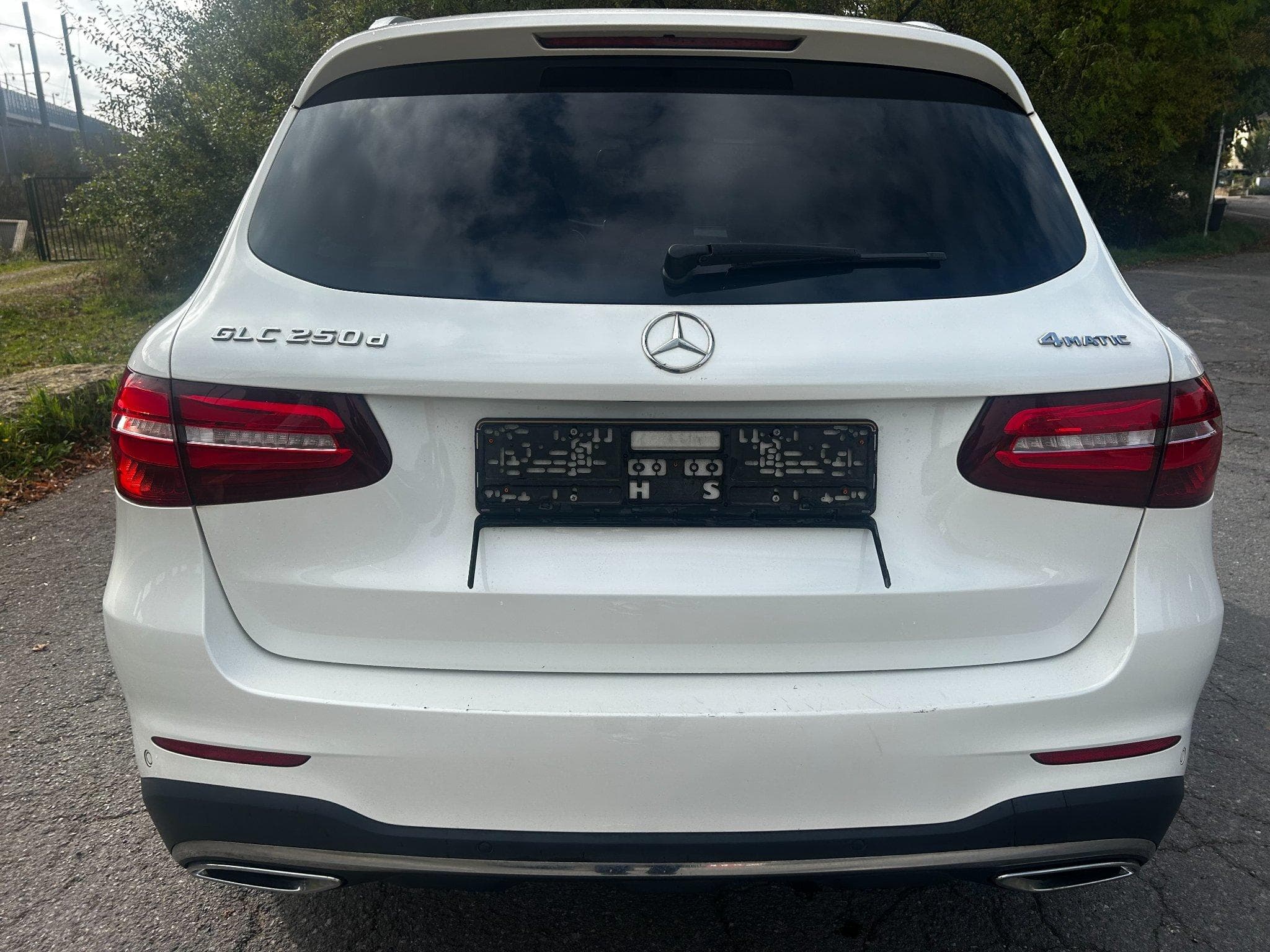 Mercedes GLC 250 AMG 4 MATIC (2019) - Photo 5