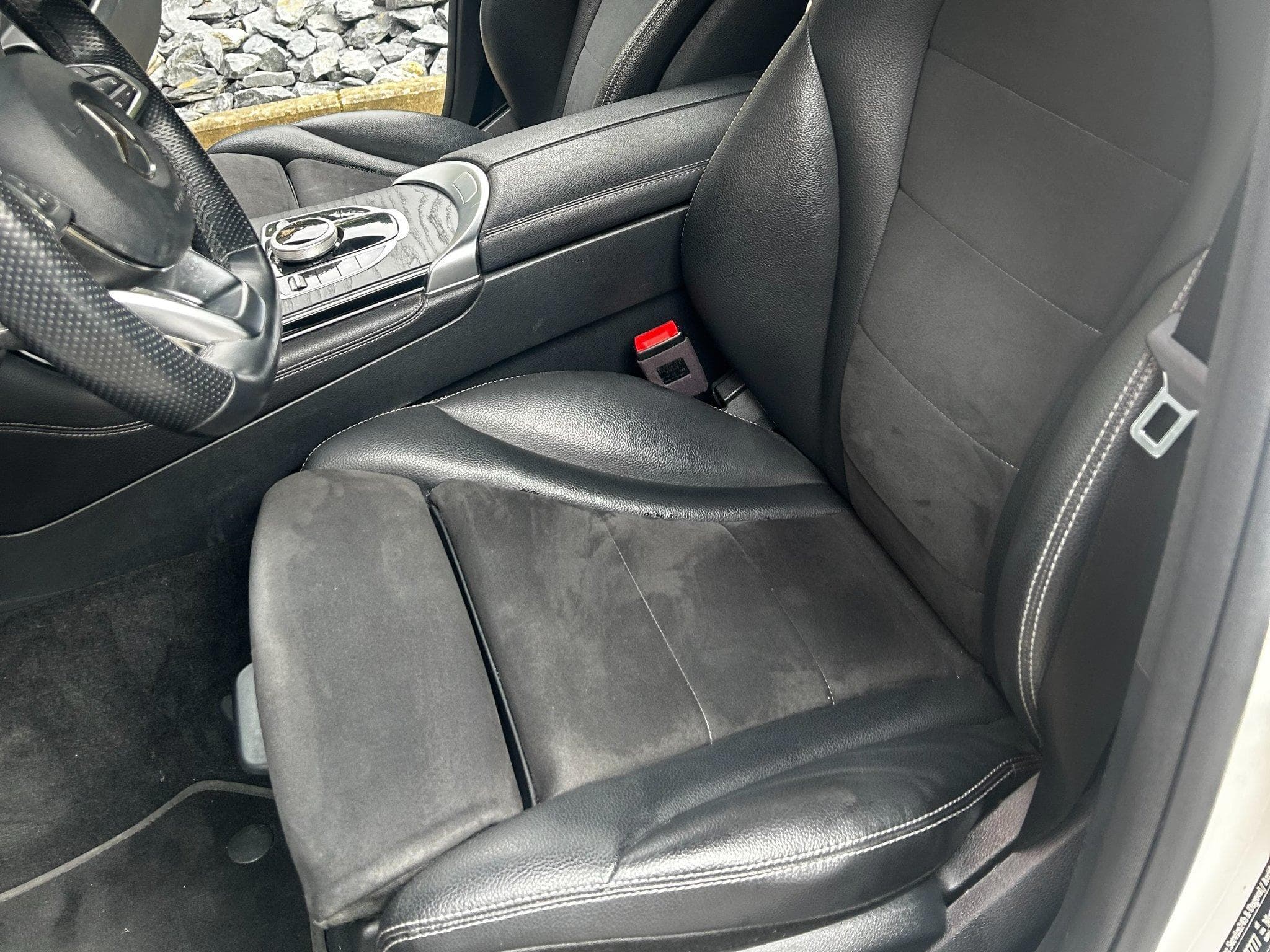 Mercedes GLC 250 AMG 4 MATIC (2019) - Photo 12