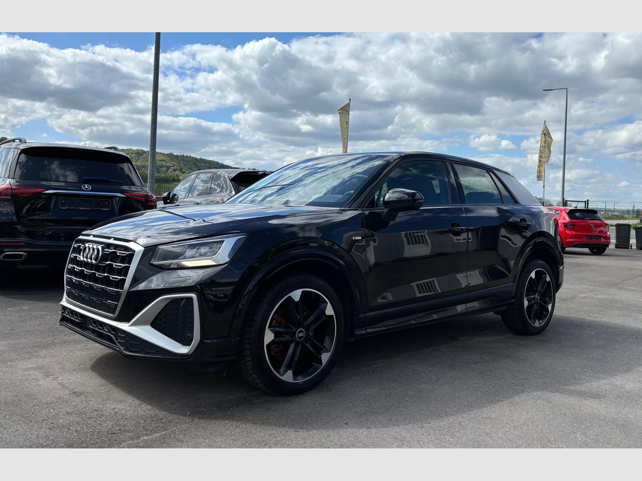 Audi Q2 35 TFSI 150 S-Line S tronic (2020) - Photo 1