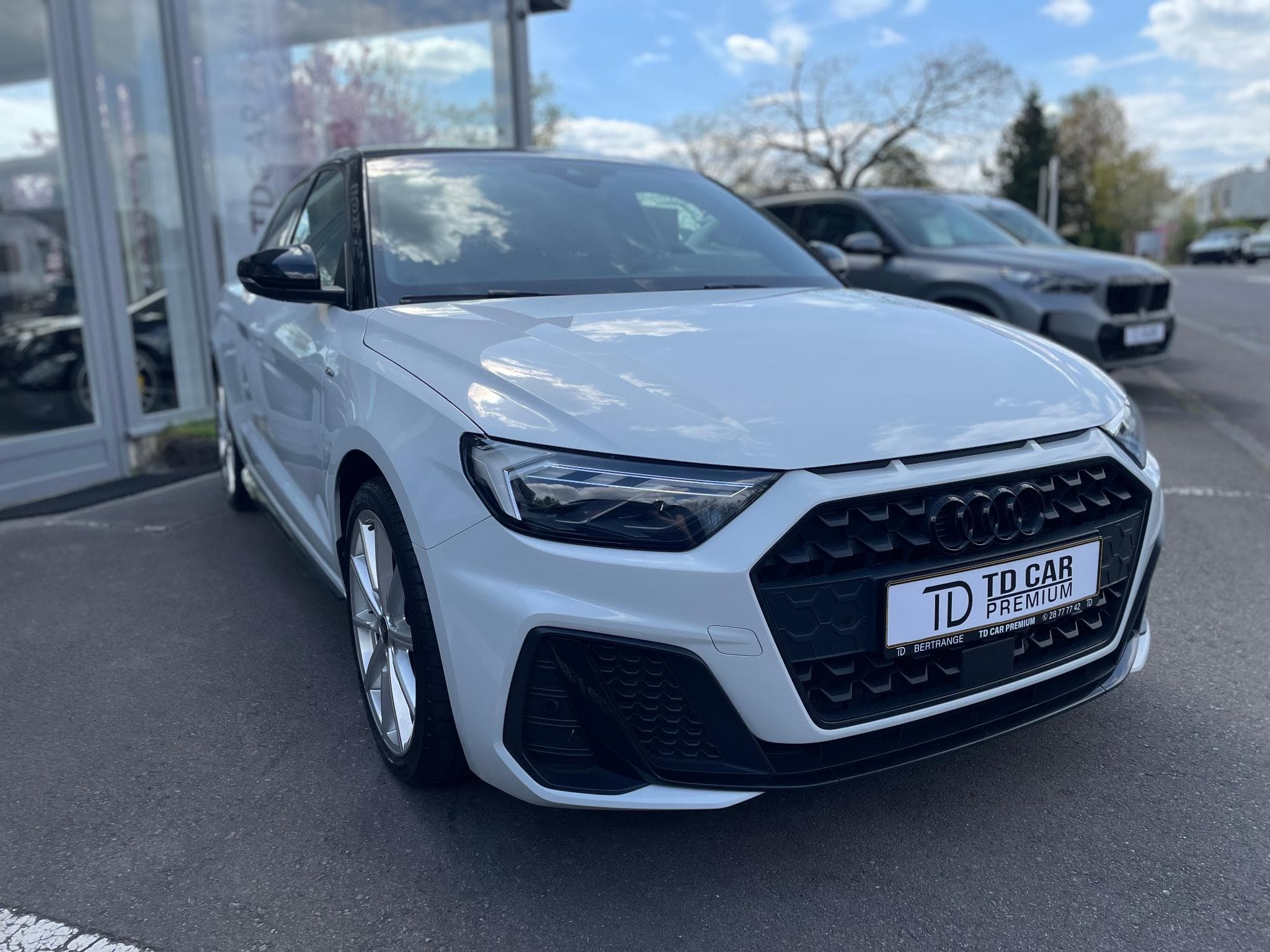 Audi A1 Sportback 35 TFSI S-tronic S-Line (2021) - Photo 3