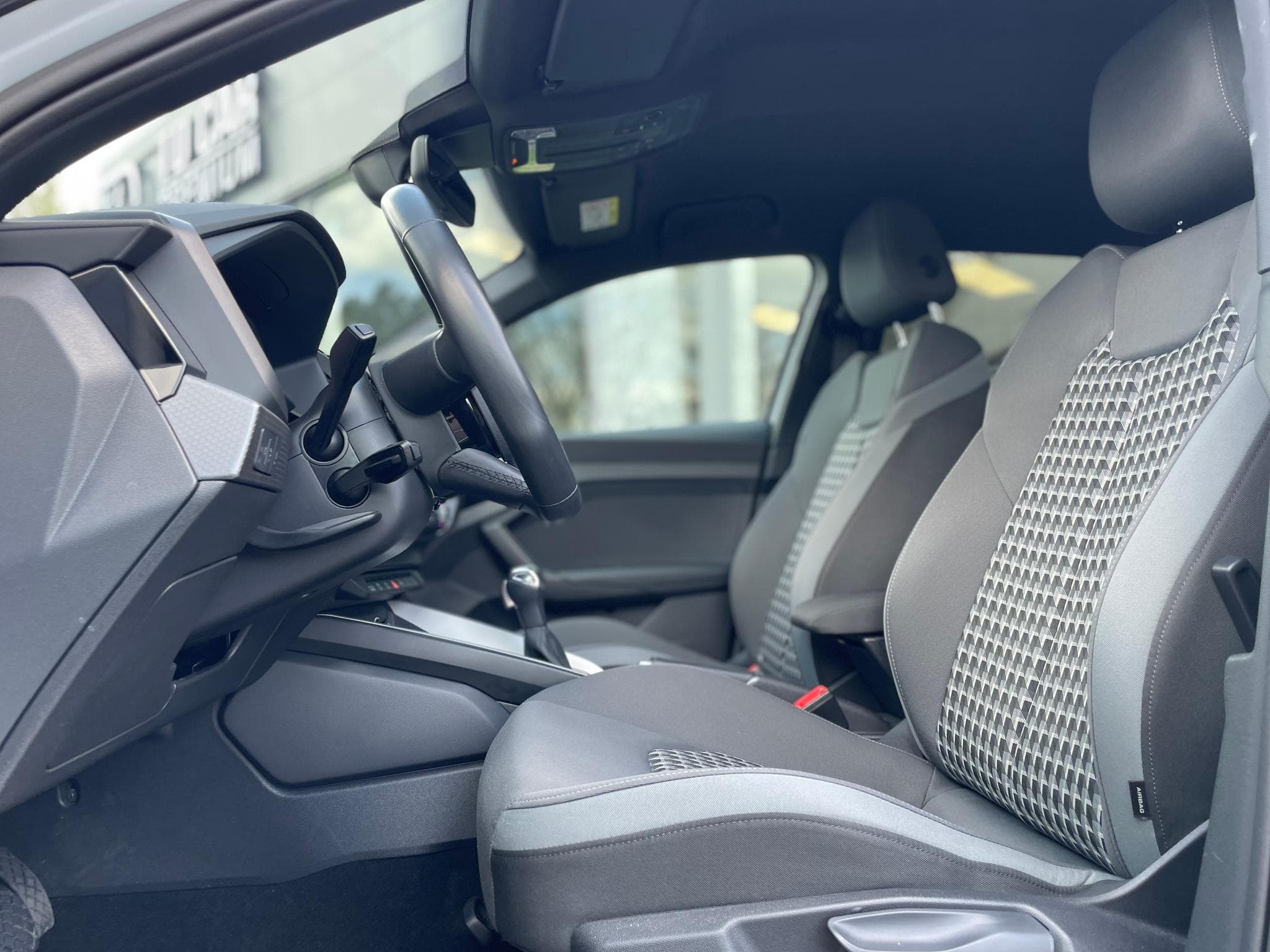 Audi A1 Sportback 35 TFSI S-tronic S-Line (2021) - Photo 7