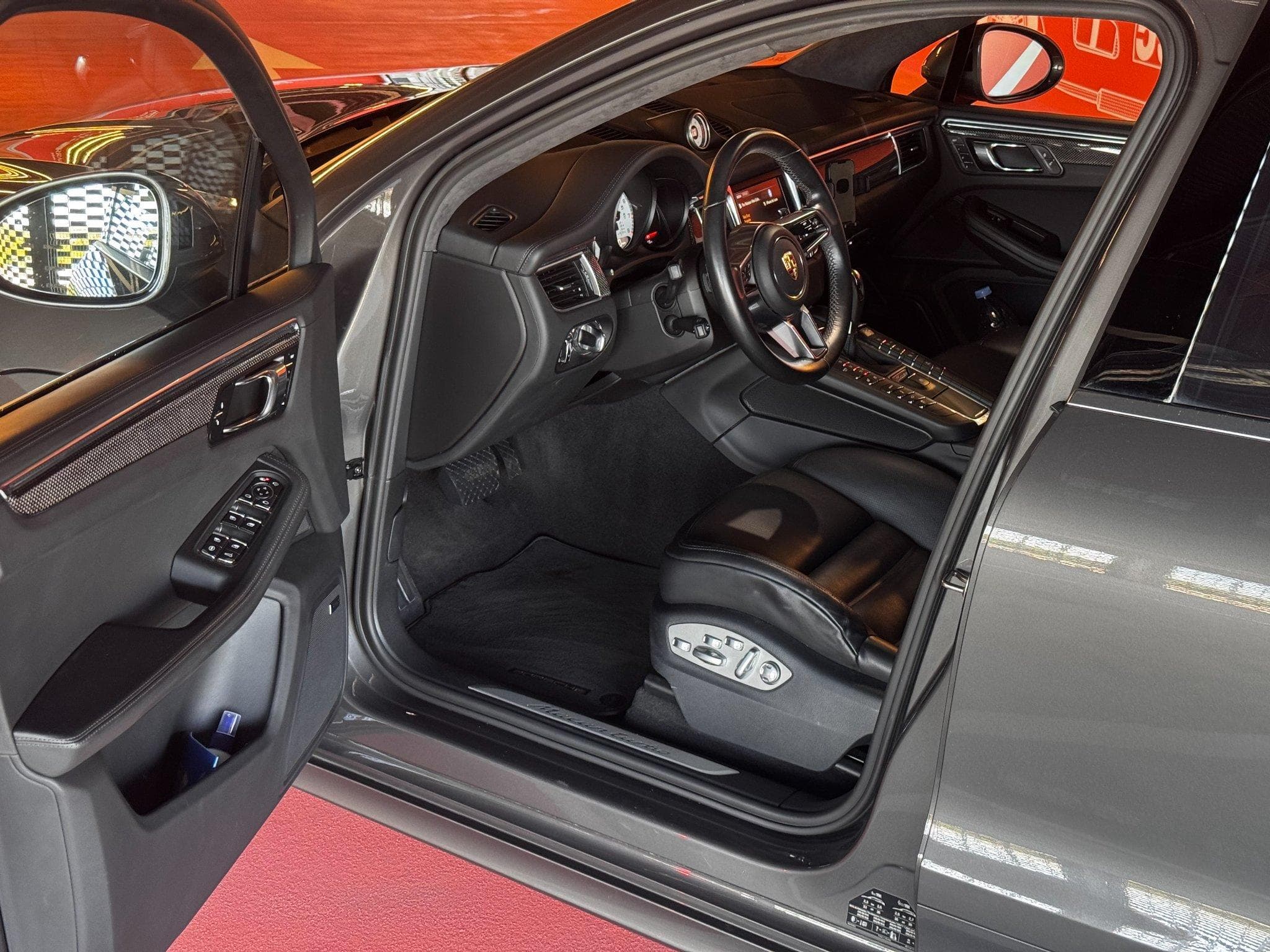 Porsche Macan Turbo (2014) - Photo 6