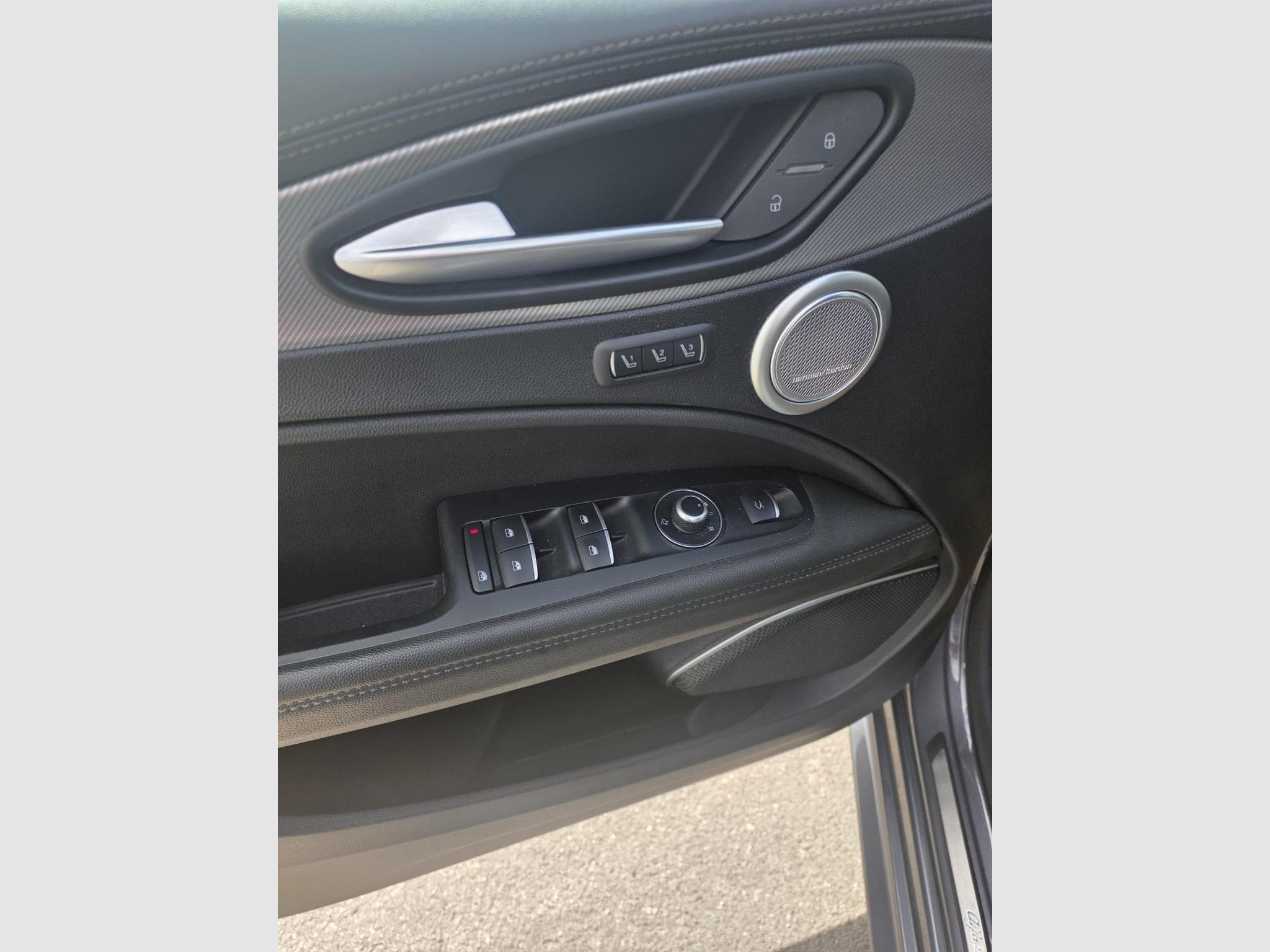 Alfa-Romeo Stelvio VELOCE 2.2 210 CV Q4 (2021) - Photo 5