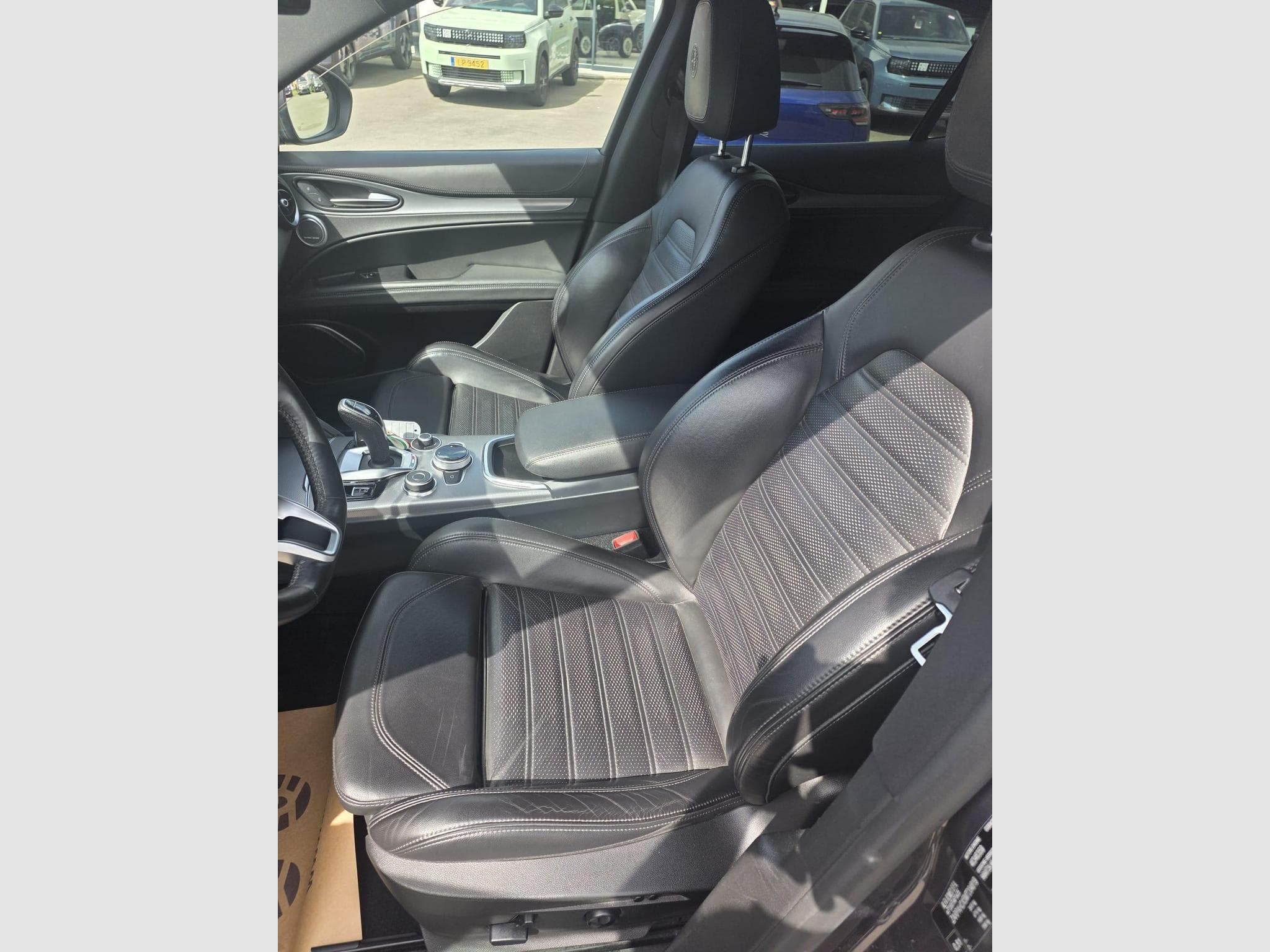 Alfa-Romeo Stelvio VELOCE 2.2 210 CV Q4 (2021) - Photo 7