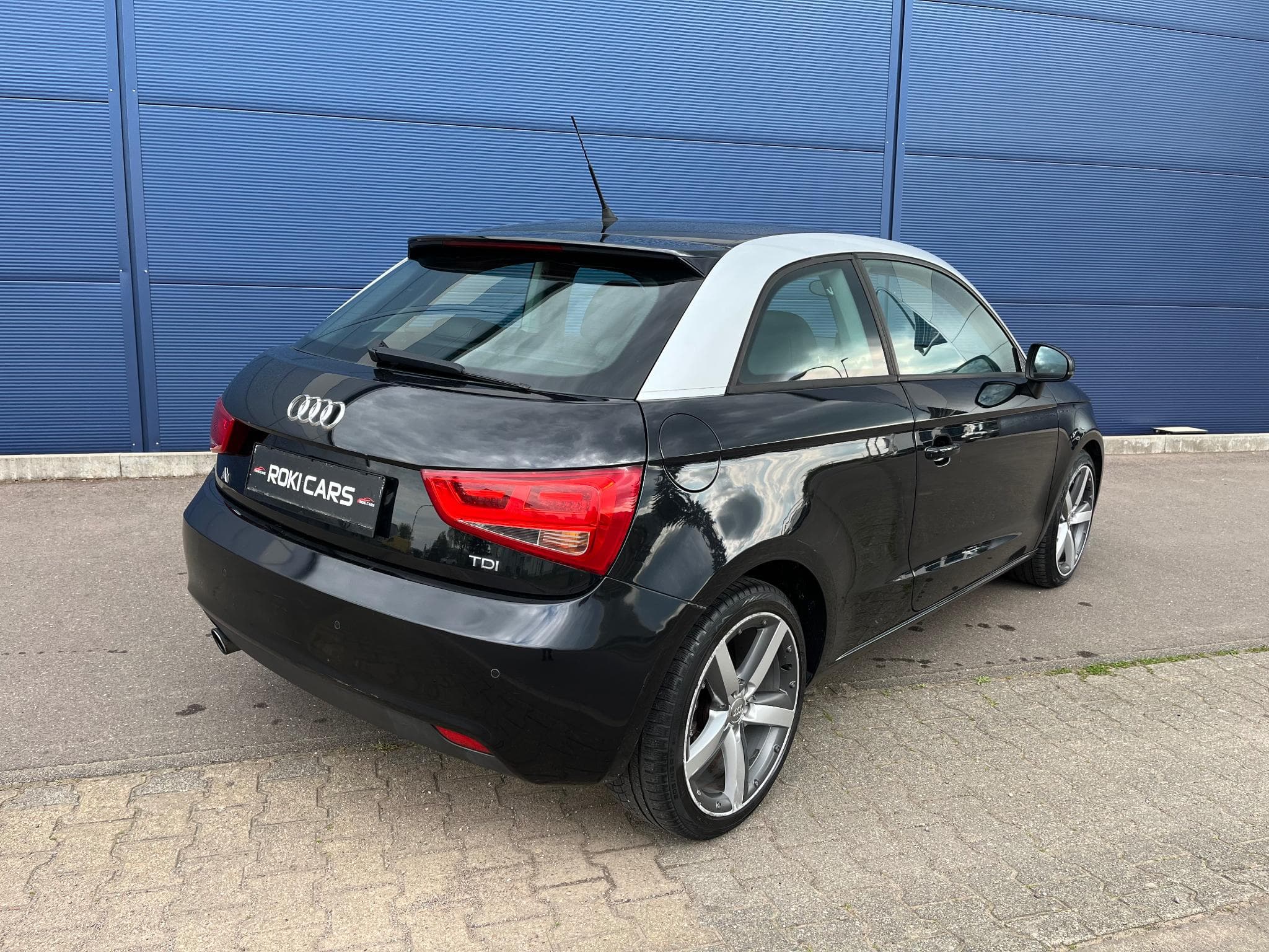 Audi A1 1.6 TDI (2011) - Photo 7