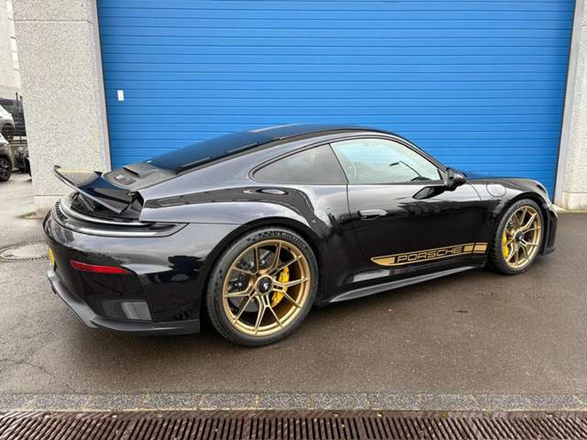 Porsche 911 911 GT3 4.0 Turbo Touring PDK (2025) - Photo 3