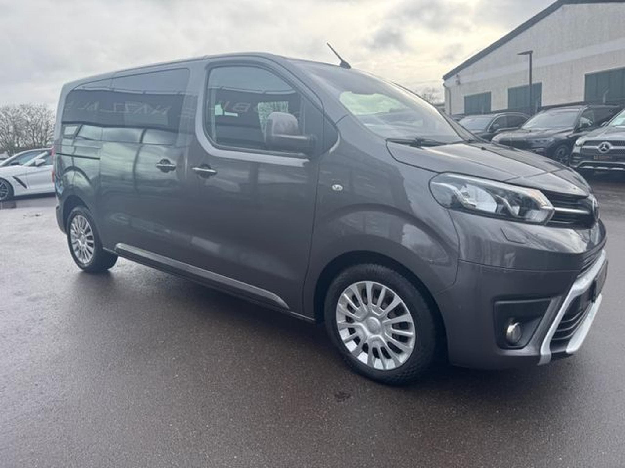 Toyota Proace Verso PROACE VERSO L1*AUT*2X EL SCHIEBETÜREN*8 SITZE* (2021) - Photo 5